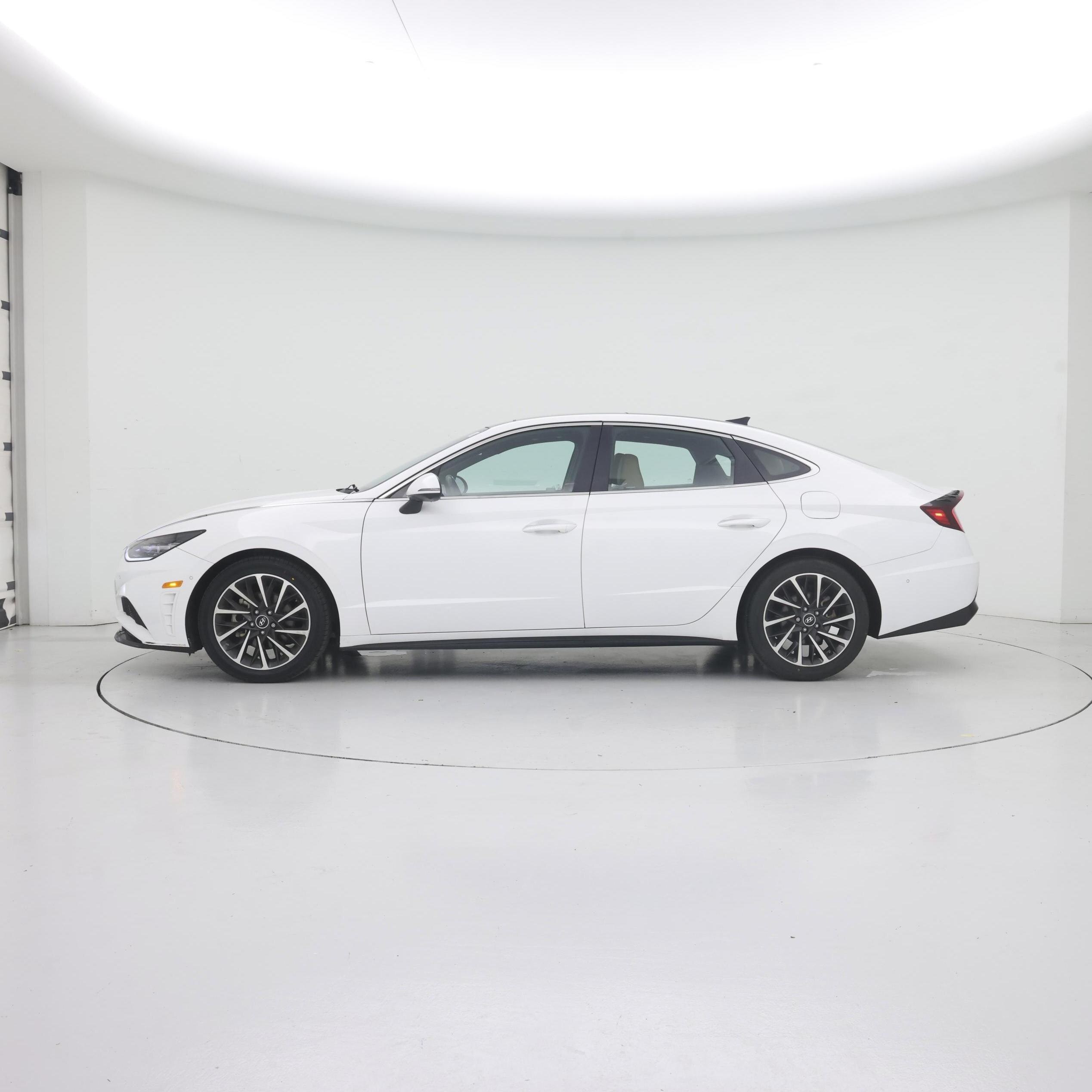 Thumbnail: 2023 Hyundai Sonata - 3