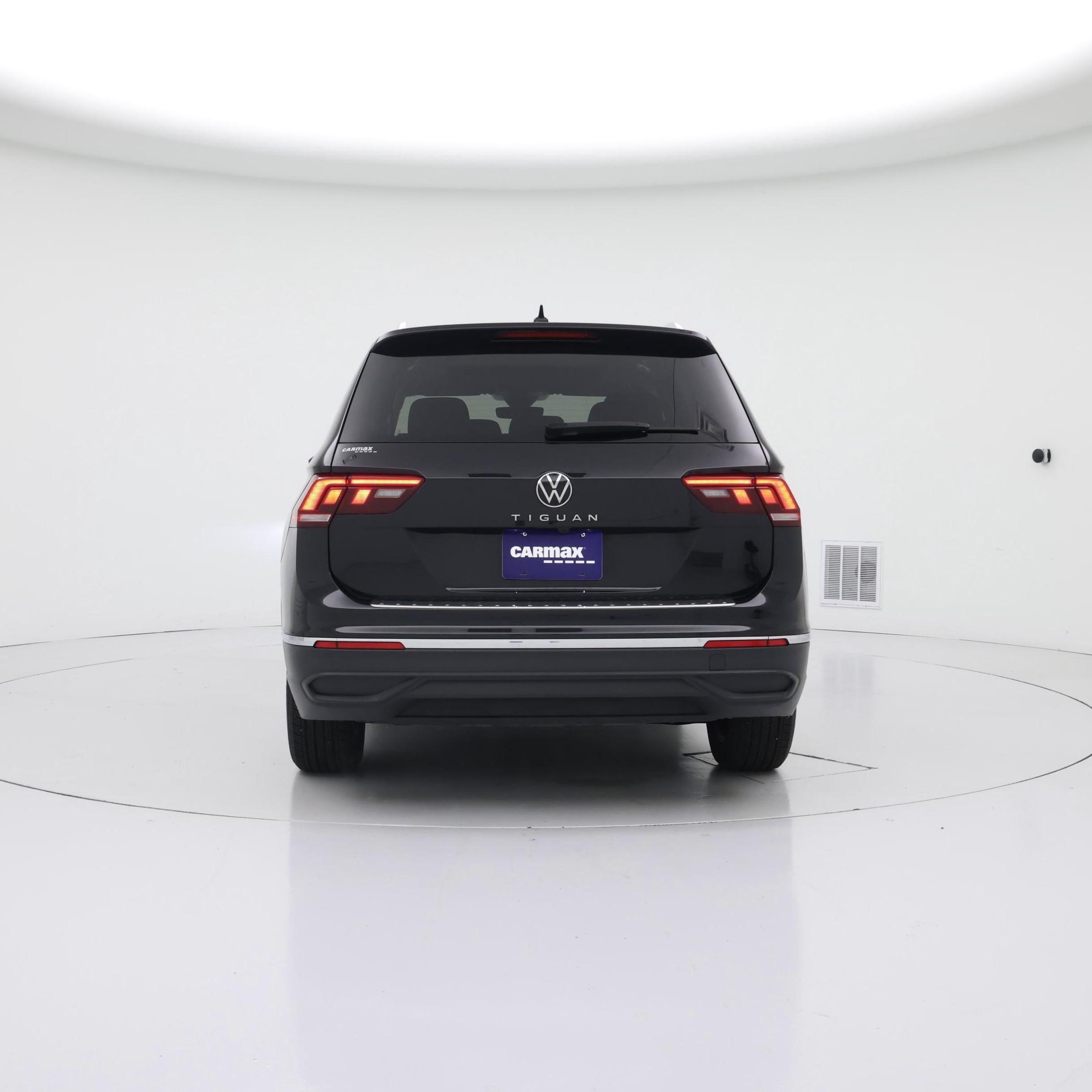 Thumbnail: 2024 Volkswagen Tiguan - 6