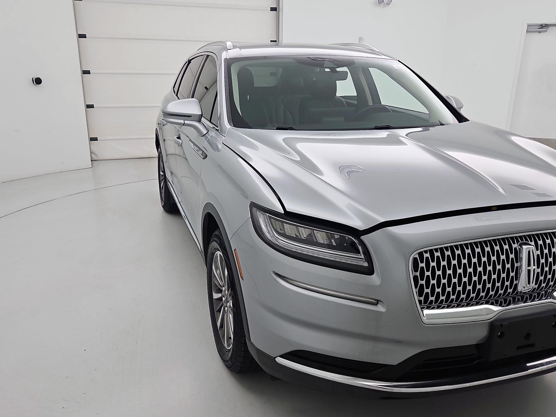 Thumbnail: 2021 Lincoln Nautilus - 1