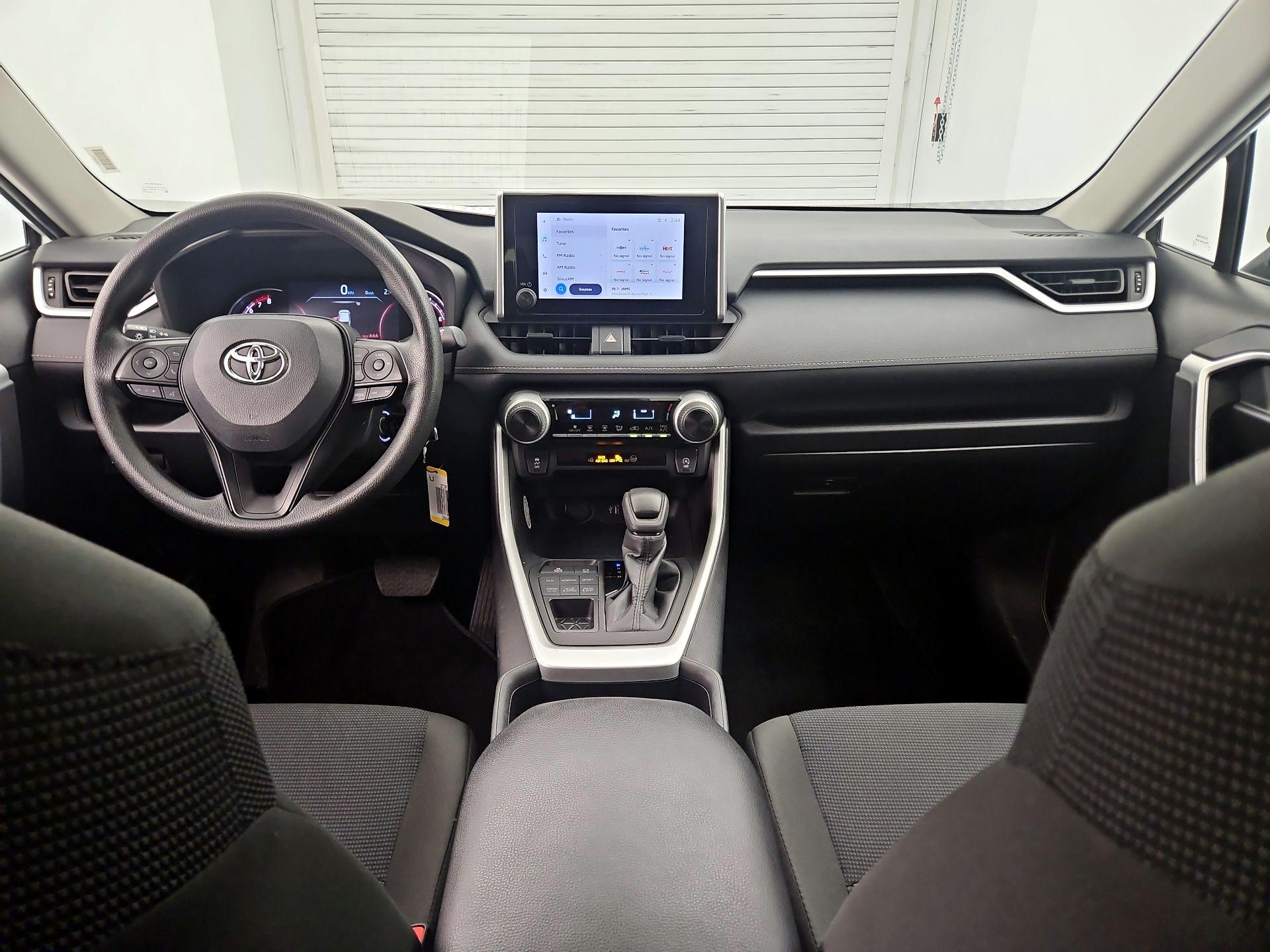 Thumbnail: 2024 Toyota RAV4 - 9