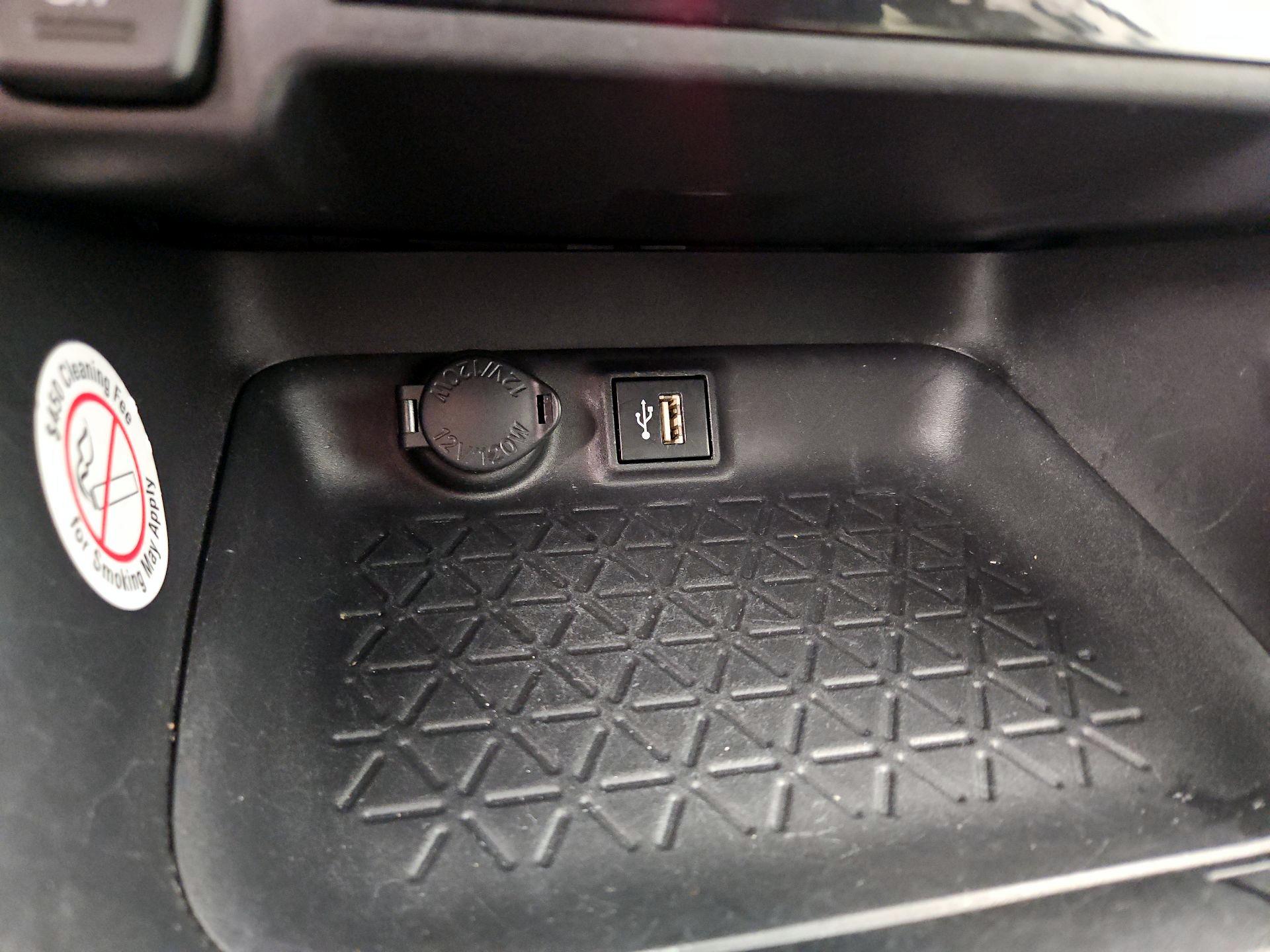 Thumbnail: 2024 Toyota RAV4 - 18