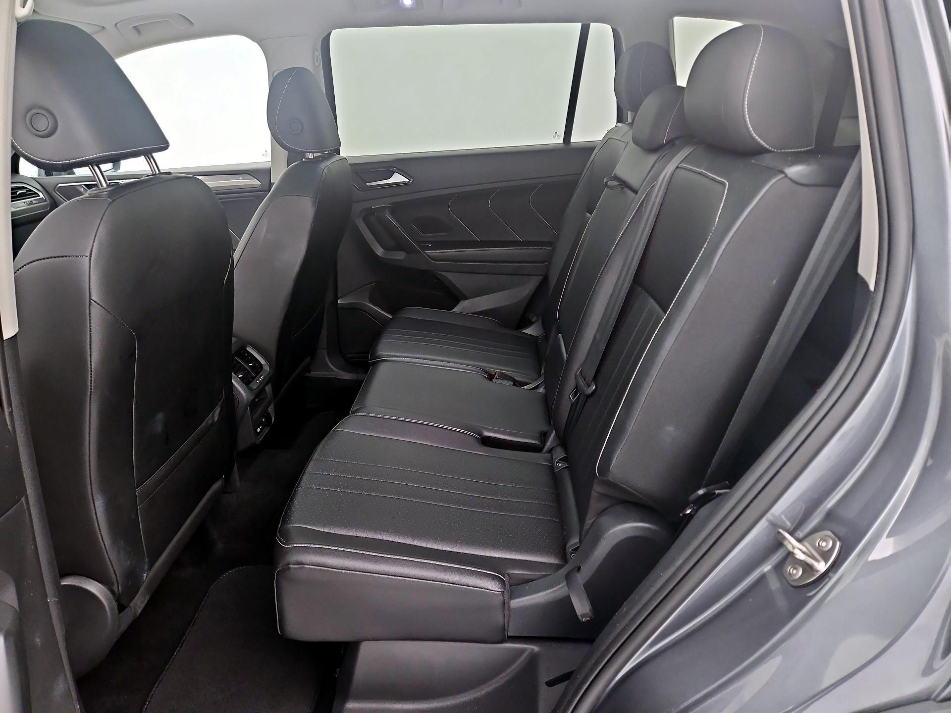 Thumbnail: 2024 Volkswagen Tiguan - 20