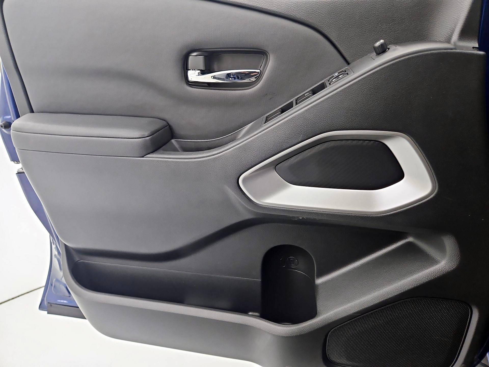 Thumbnail: 2022 Nissan Frontier - 12