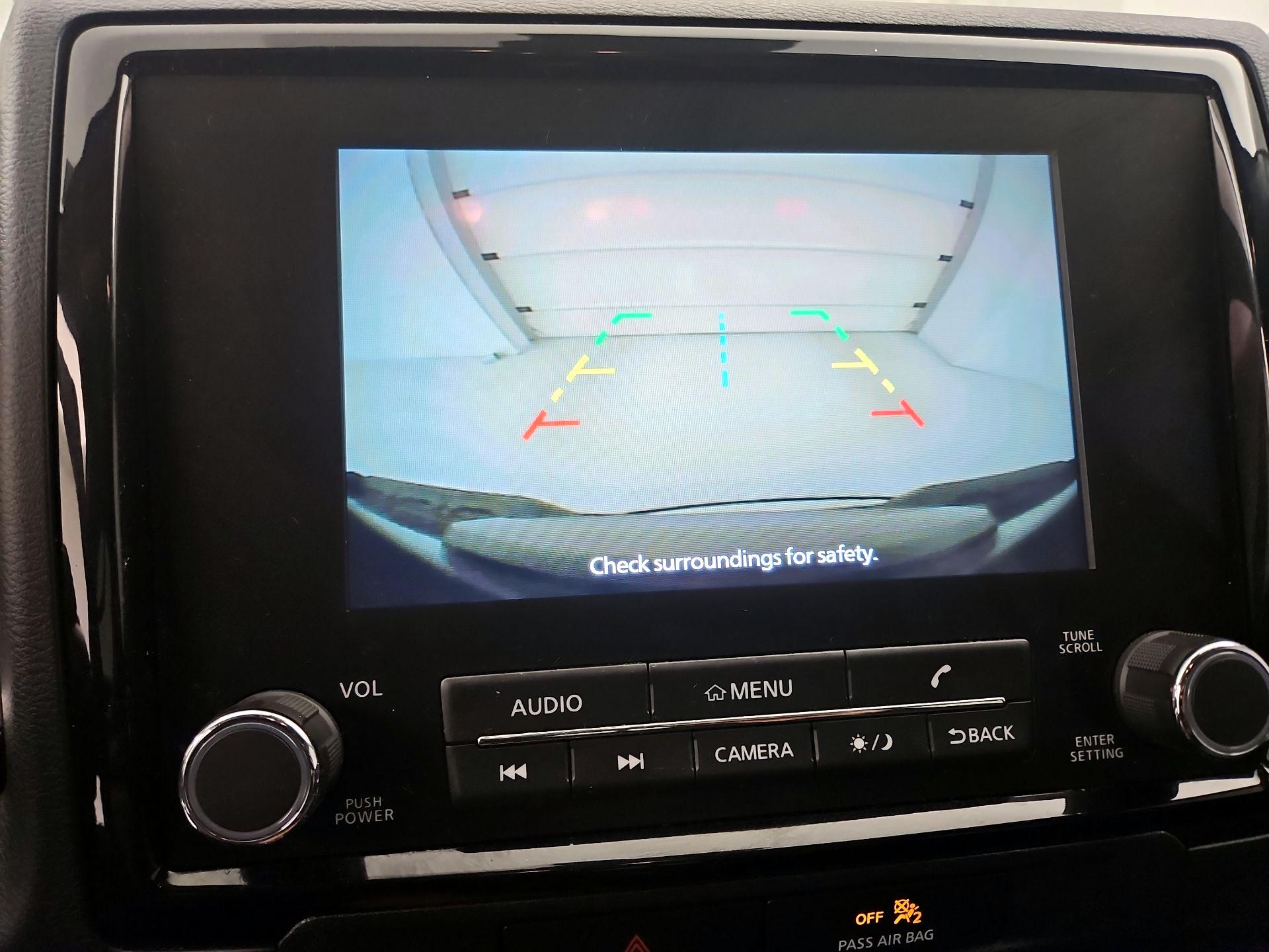 Thumbnail: 2022 Nissan Frontier - 14