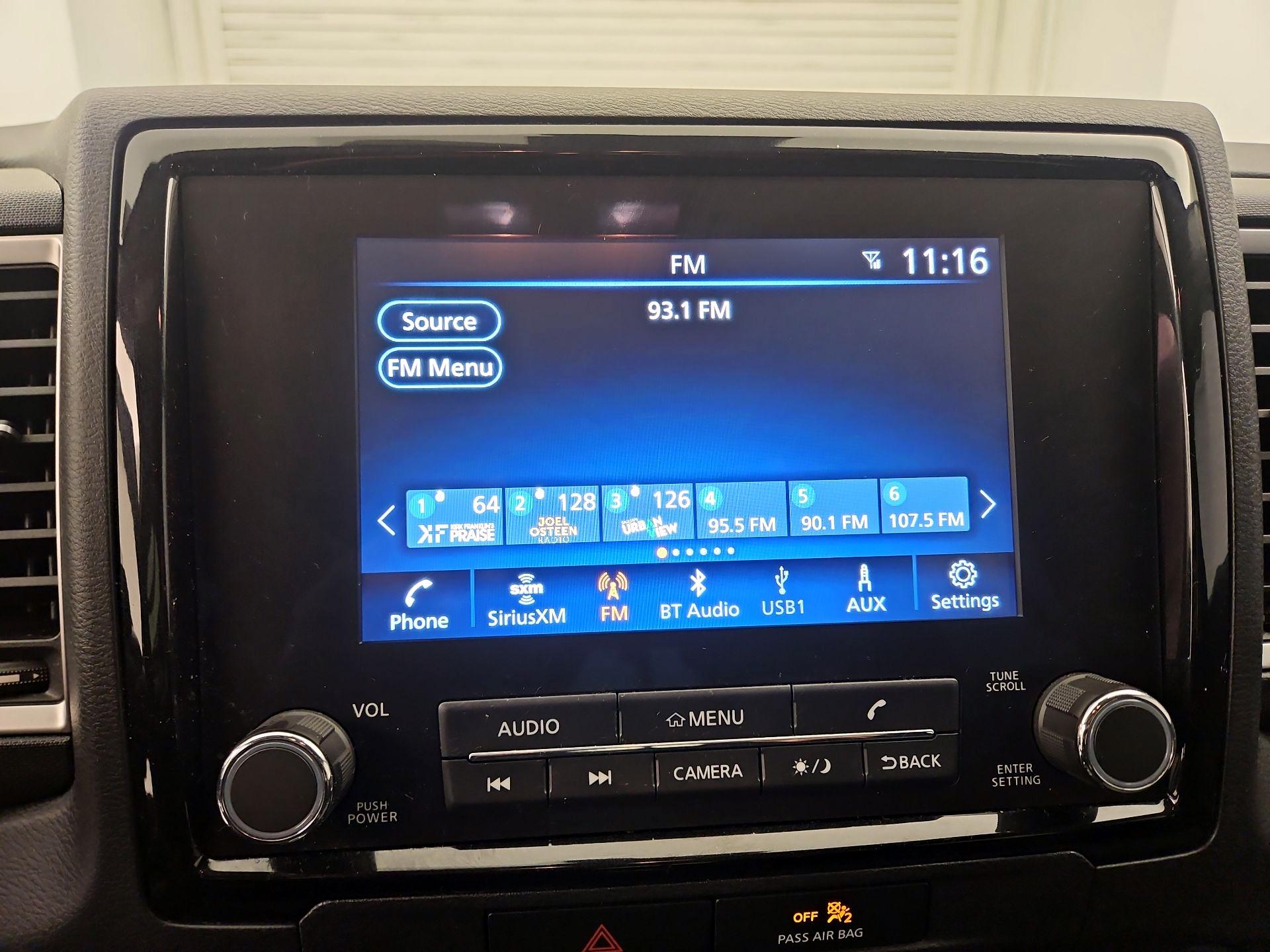 Thumbnail: 2022 Nissan Frontier - 15