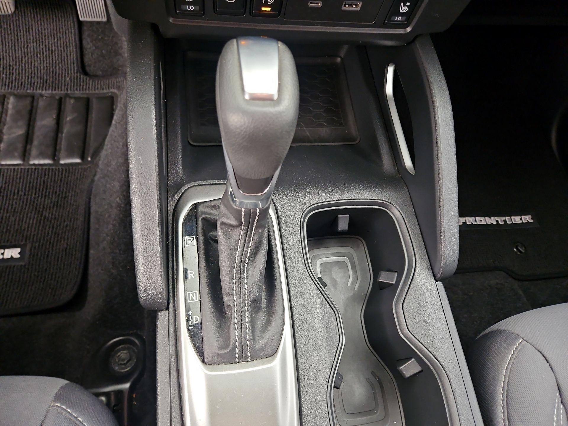 Thumbnail: 2022 Nissan Frontier - 17