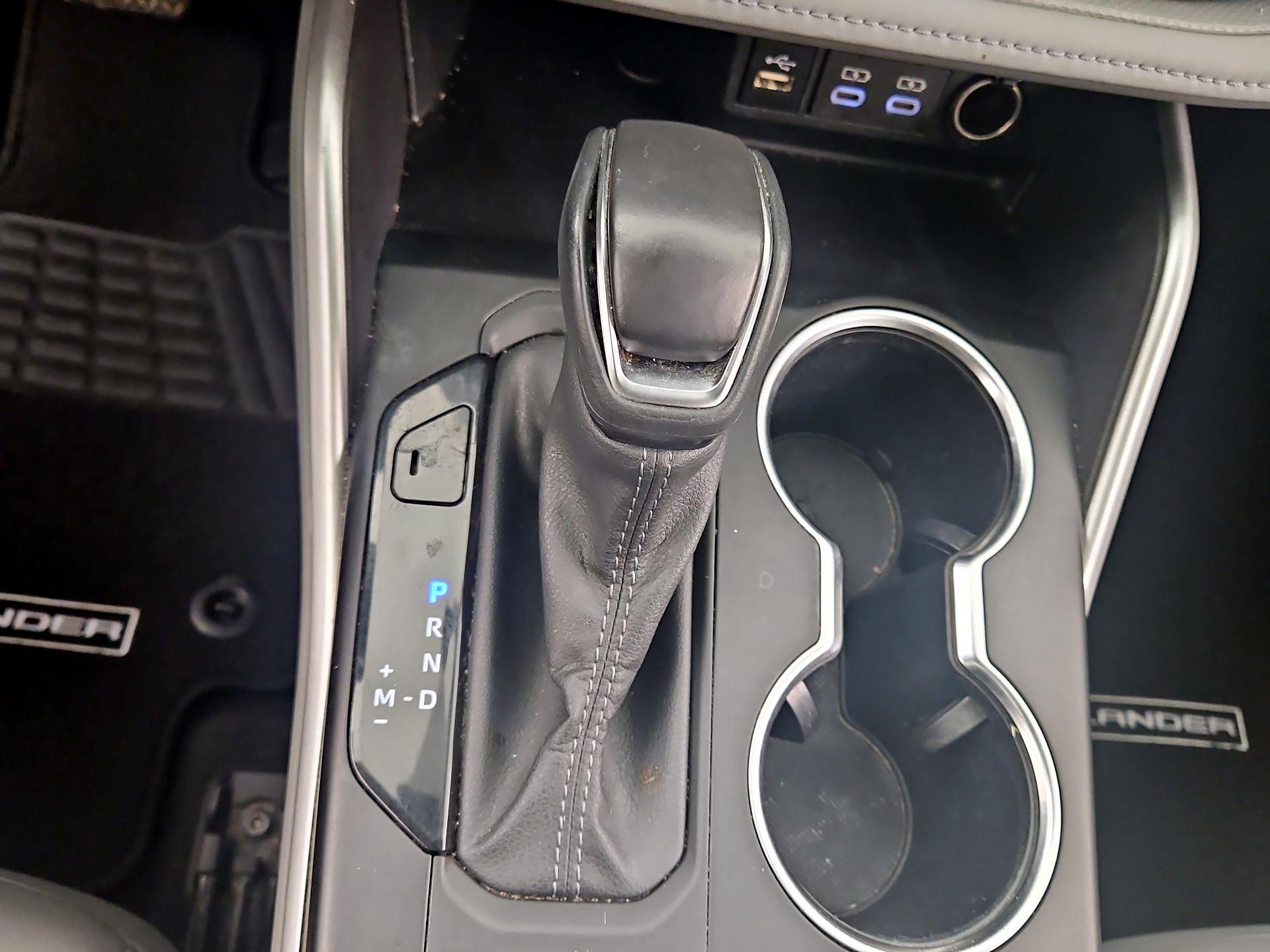 Thumbnail: 2024 Toyota Highlander - 17