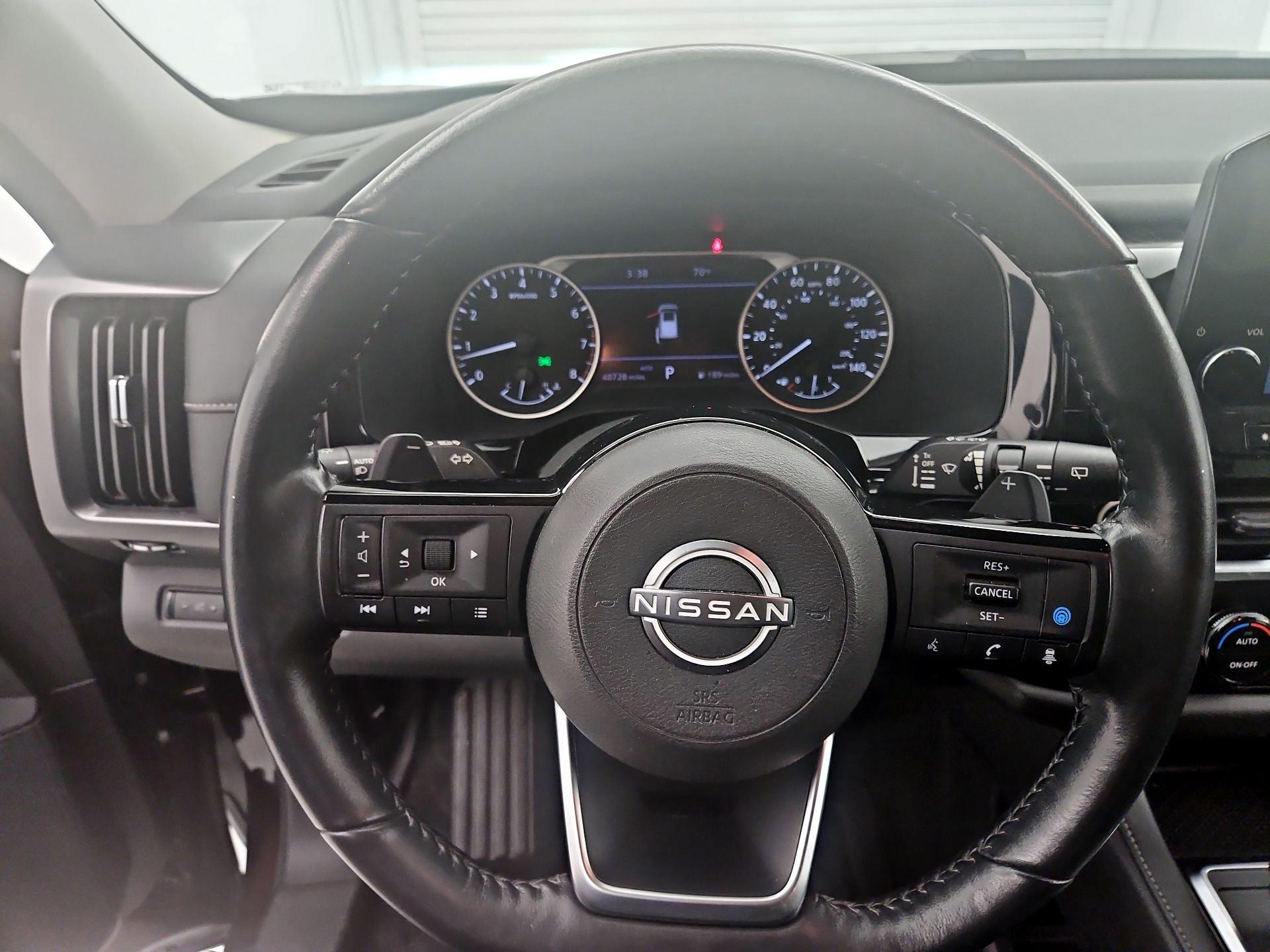 Thumbnail: 2022 Nissan Pathfinder - 10