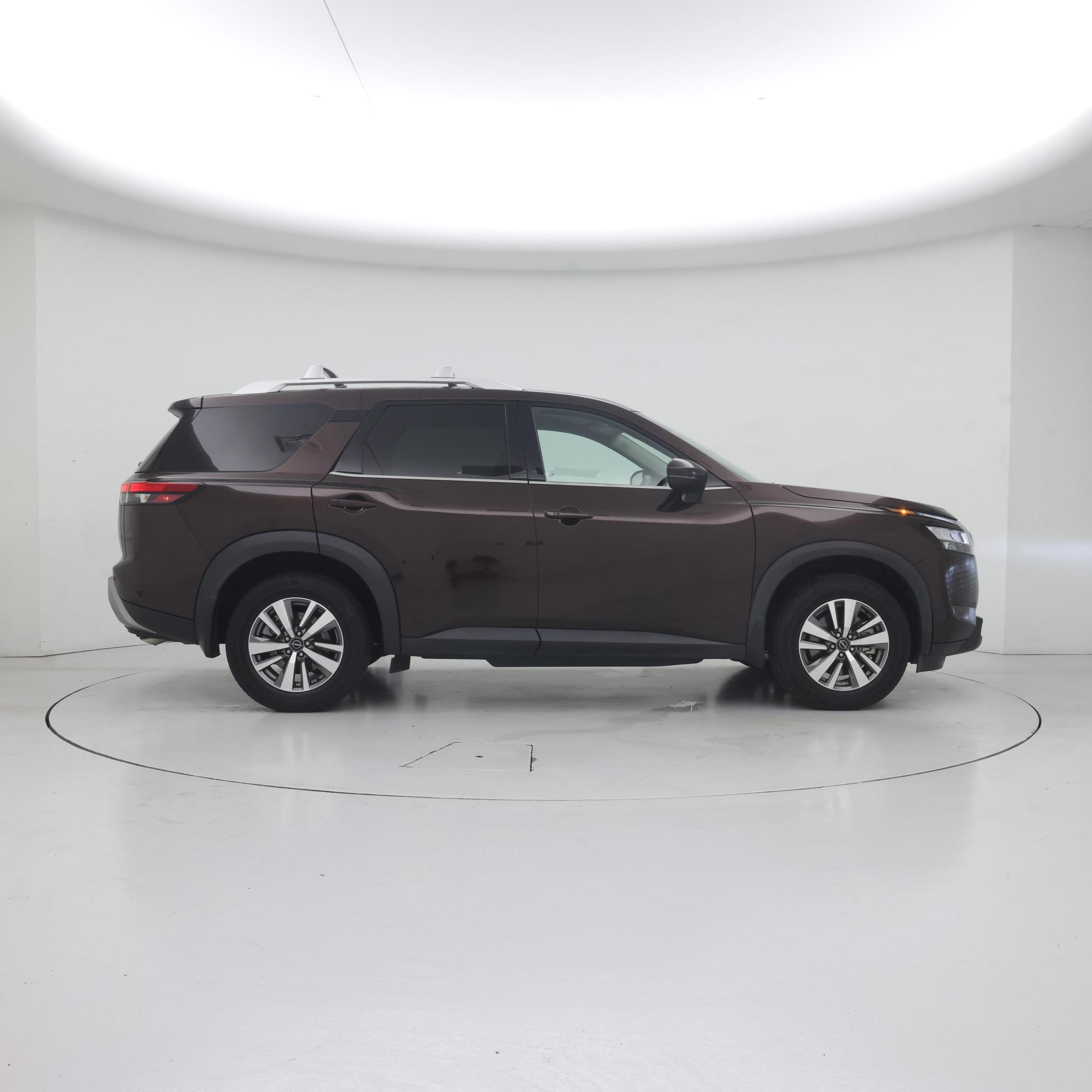 Thumbnail: 2022 Nissan Pathfinder - 7