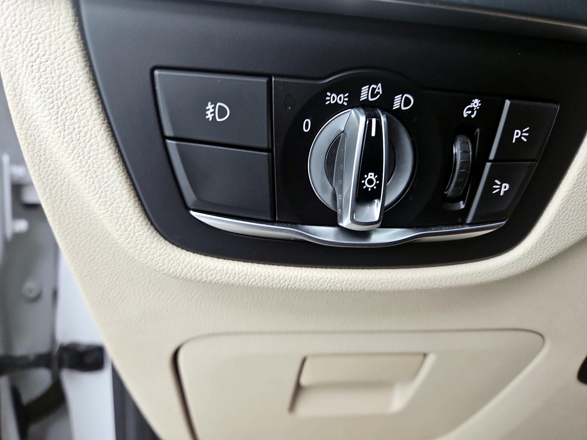 Thumbnail: 2020 BMW X3 - 13