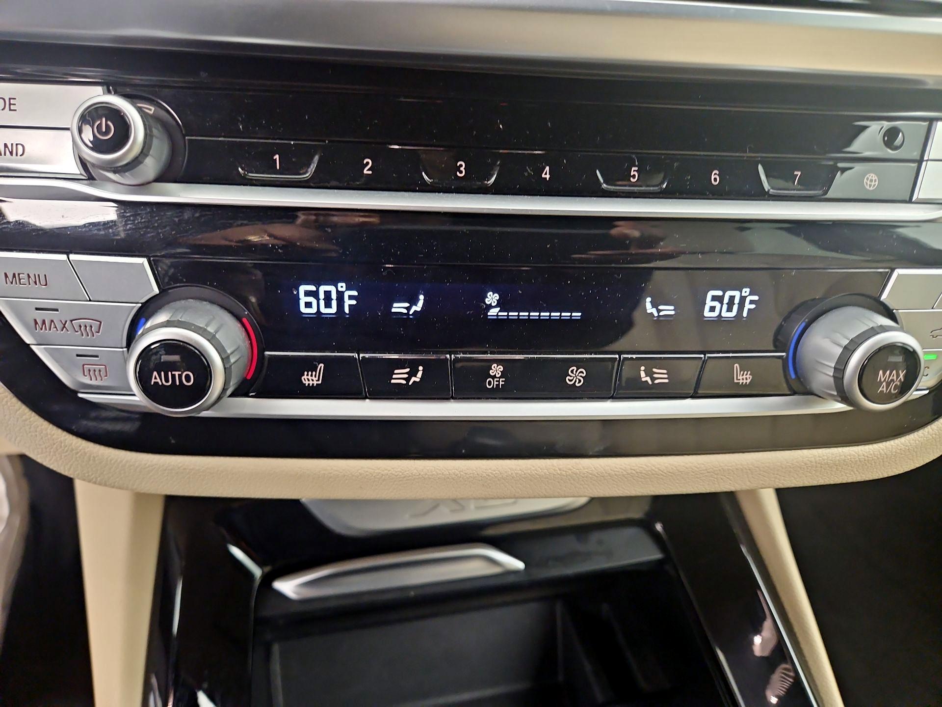 Thumbnail: 2020 BMW X3 - 17