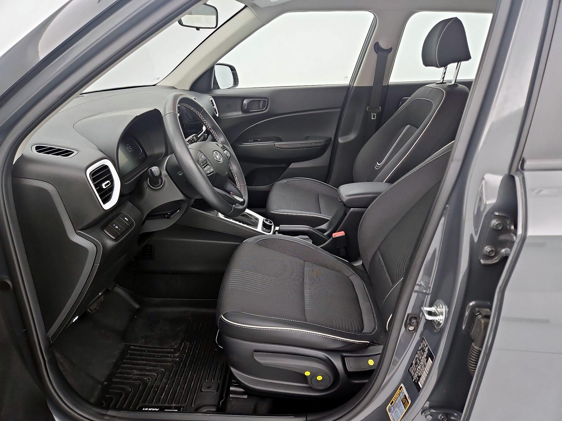 Thumbnail: 2024 Hyundai Venue - 11