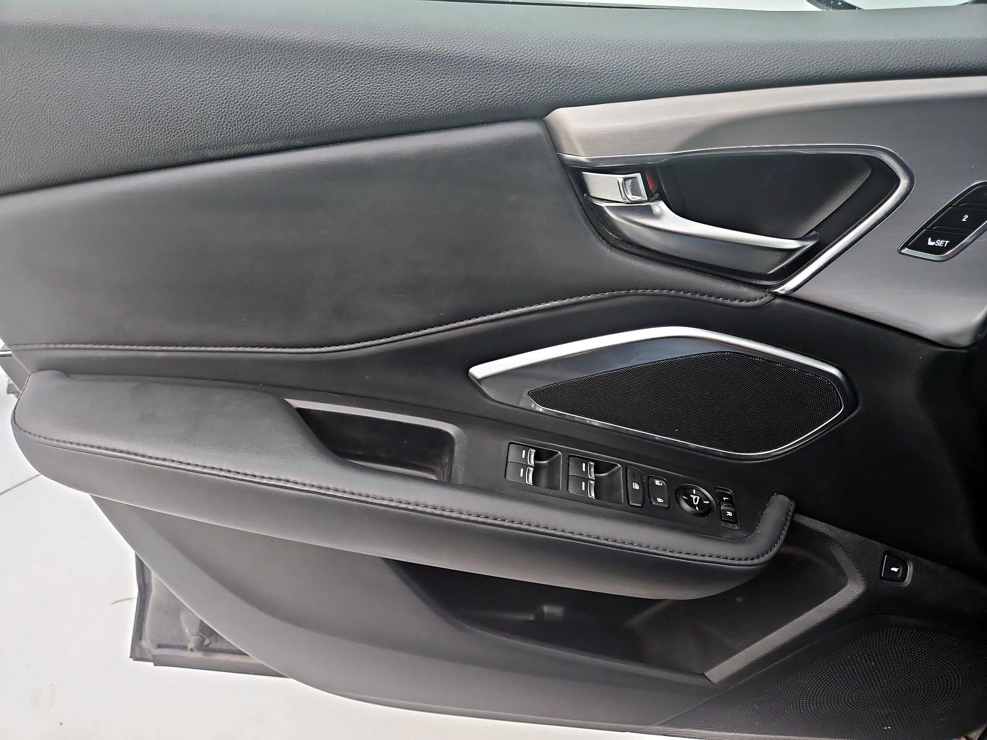 Thumbnail: 2021 Acura RDX - 12