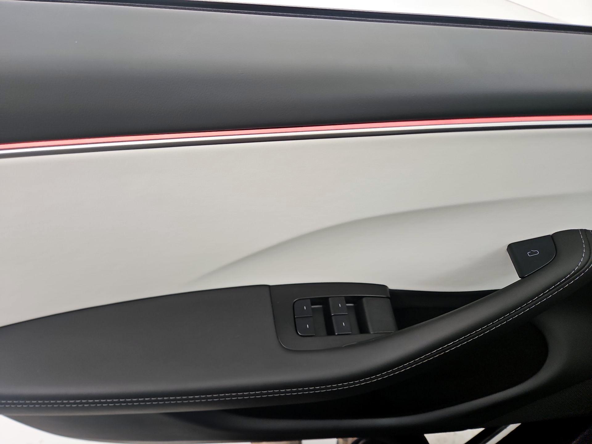 Thumbnail: 2025 Tesla Model 3 - 12