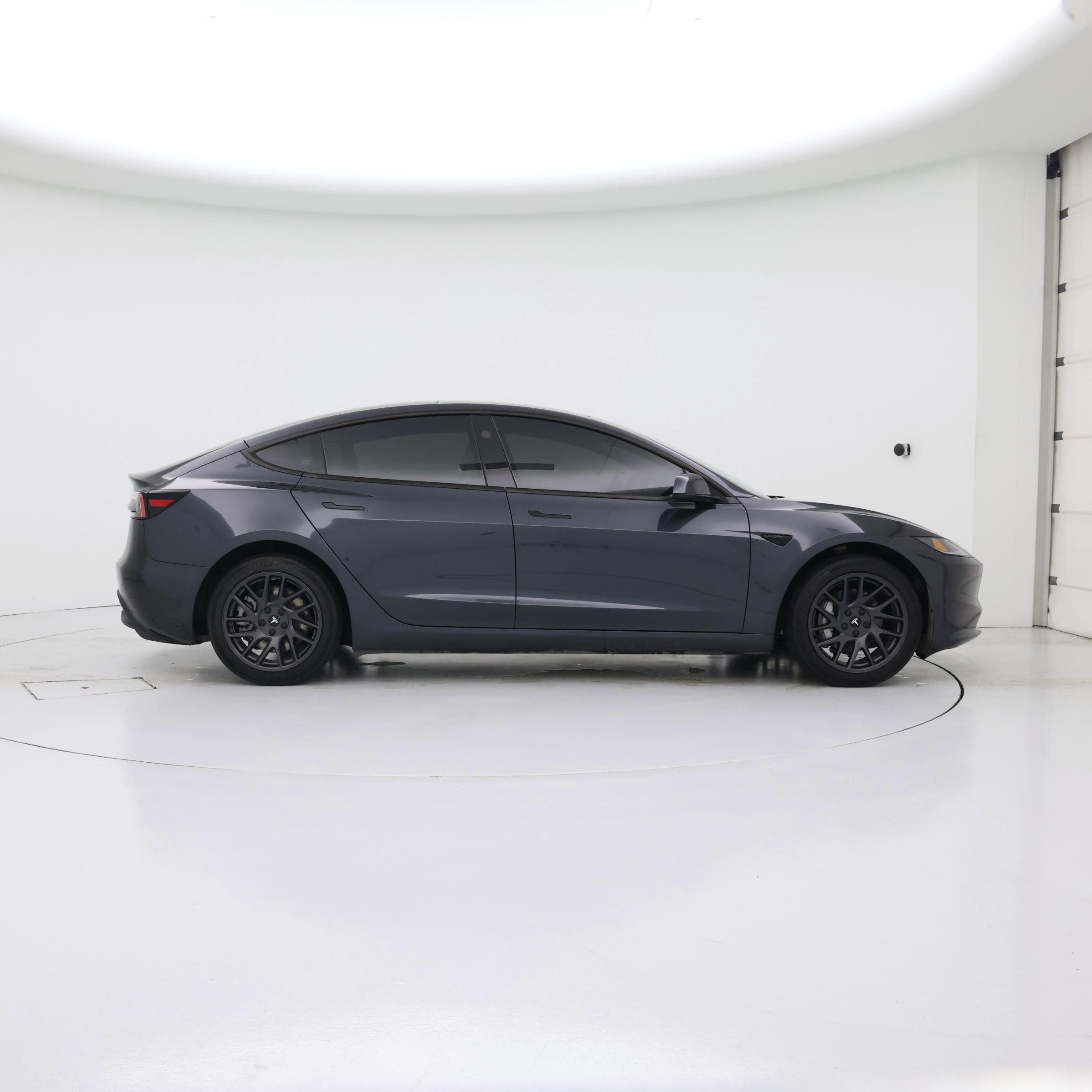 Thumbnail: 2025 Tesla Model 3 - 7