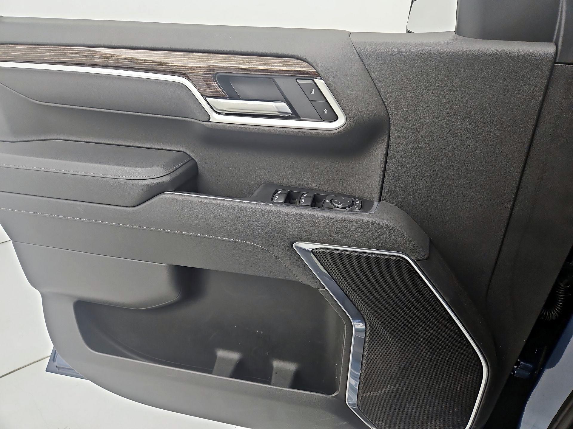 Thumbnail: 2026 GMC Sierra 1500 - 12