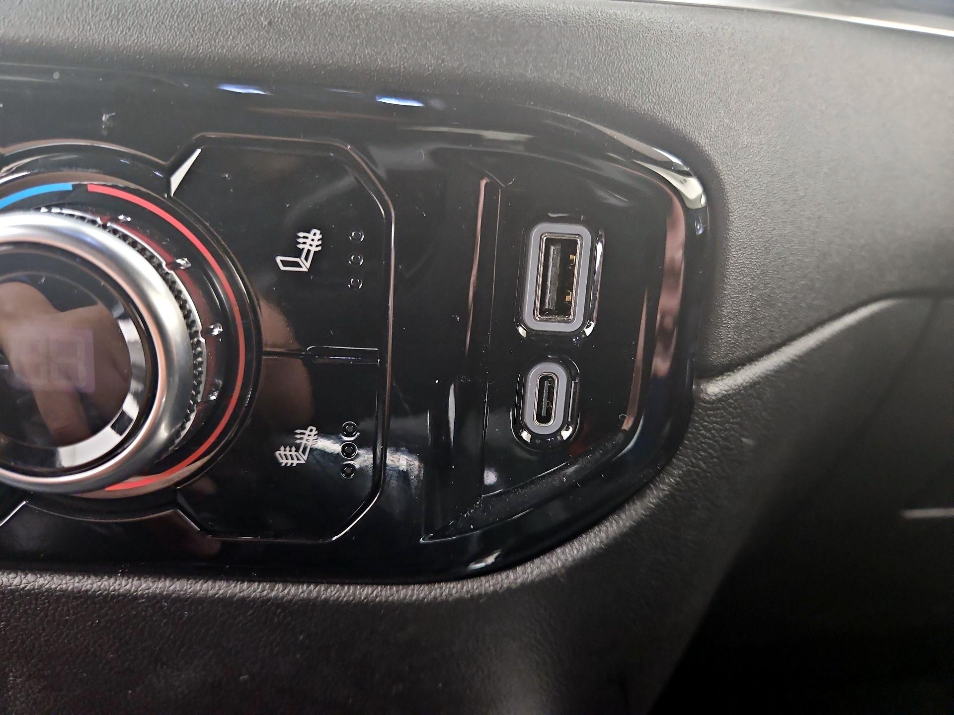 Thumbnail: 2026 GMC Sierra 1500 - 19