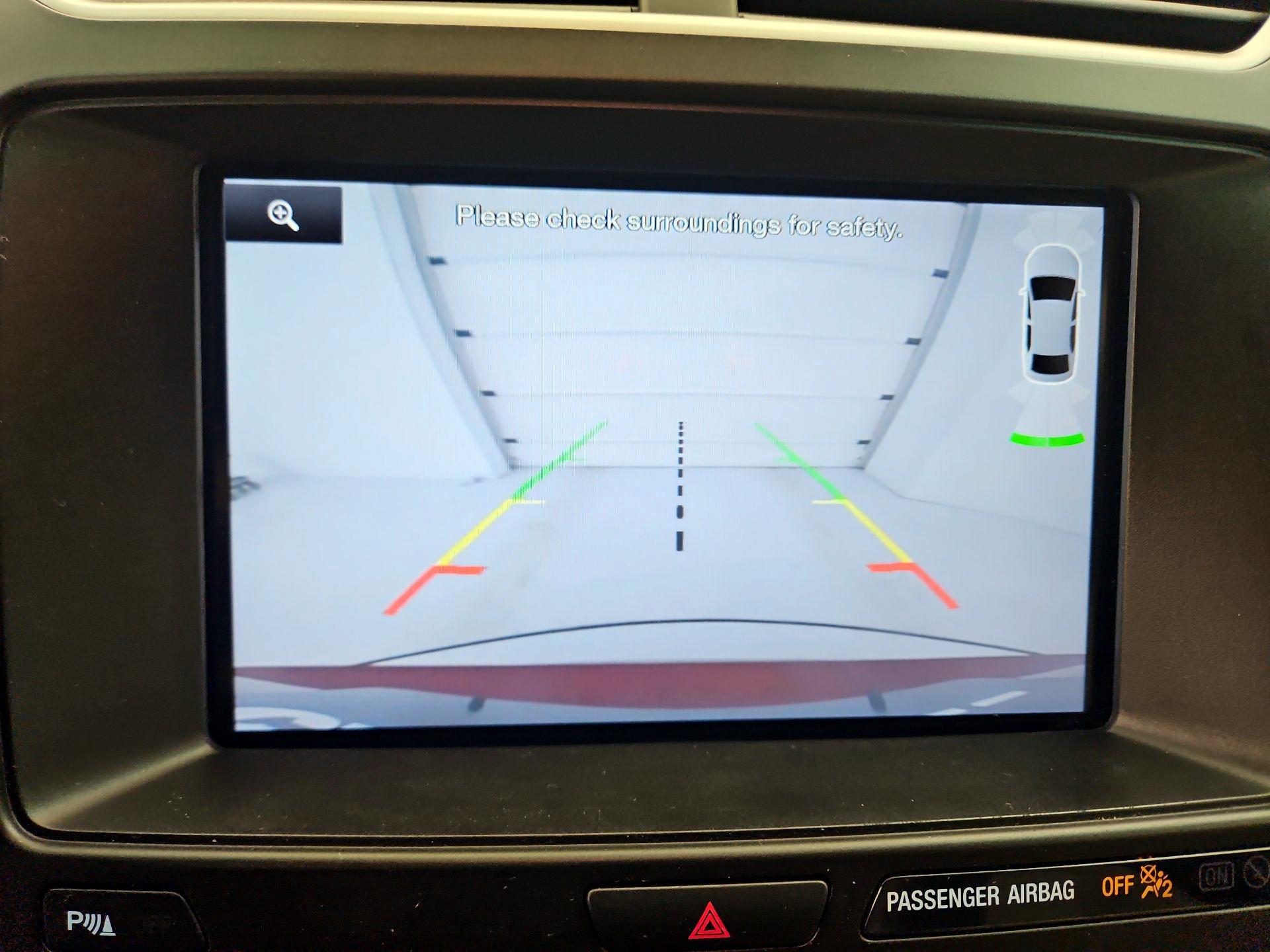 Thumbnail: 2016 Ford Explorer - 15