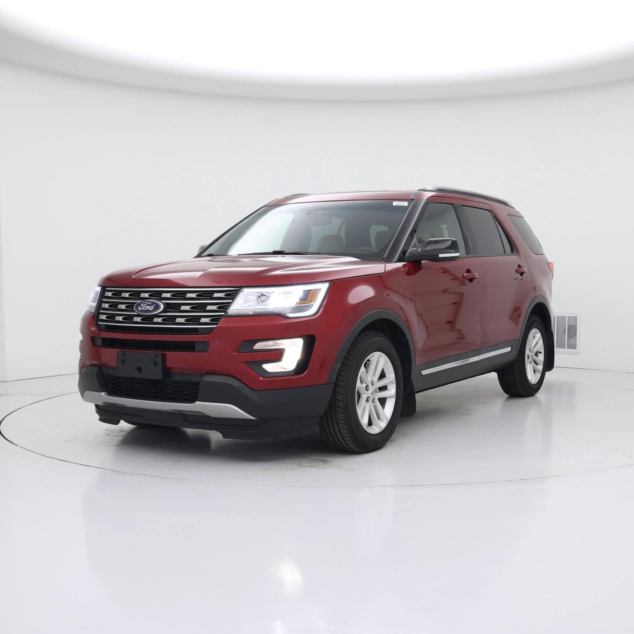 Thumbnail: 2016 Ford Explorer - 4
