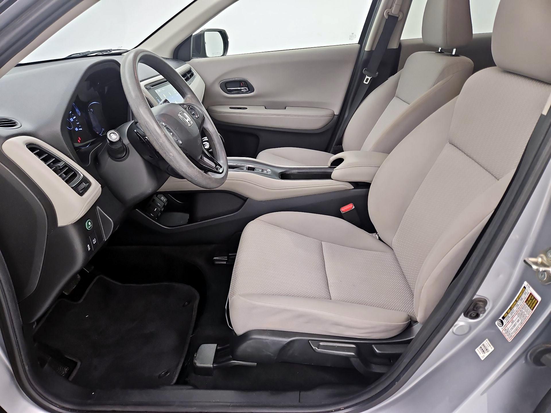 Thumbnail: 2017 Honda HR-V - 11