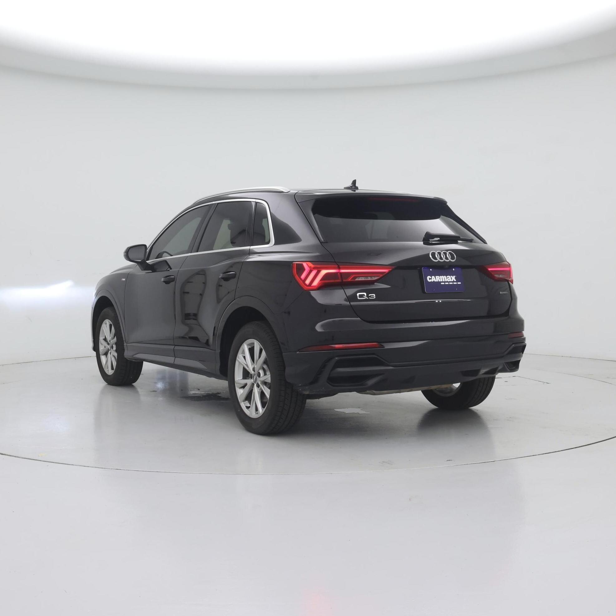 Thumbnail: 2021 Audi Q3 - 2
