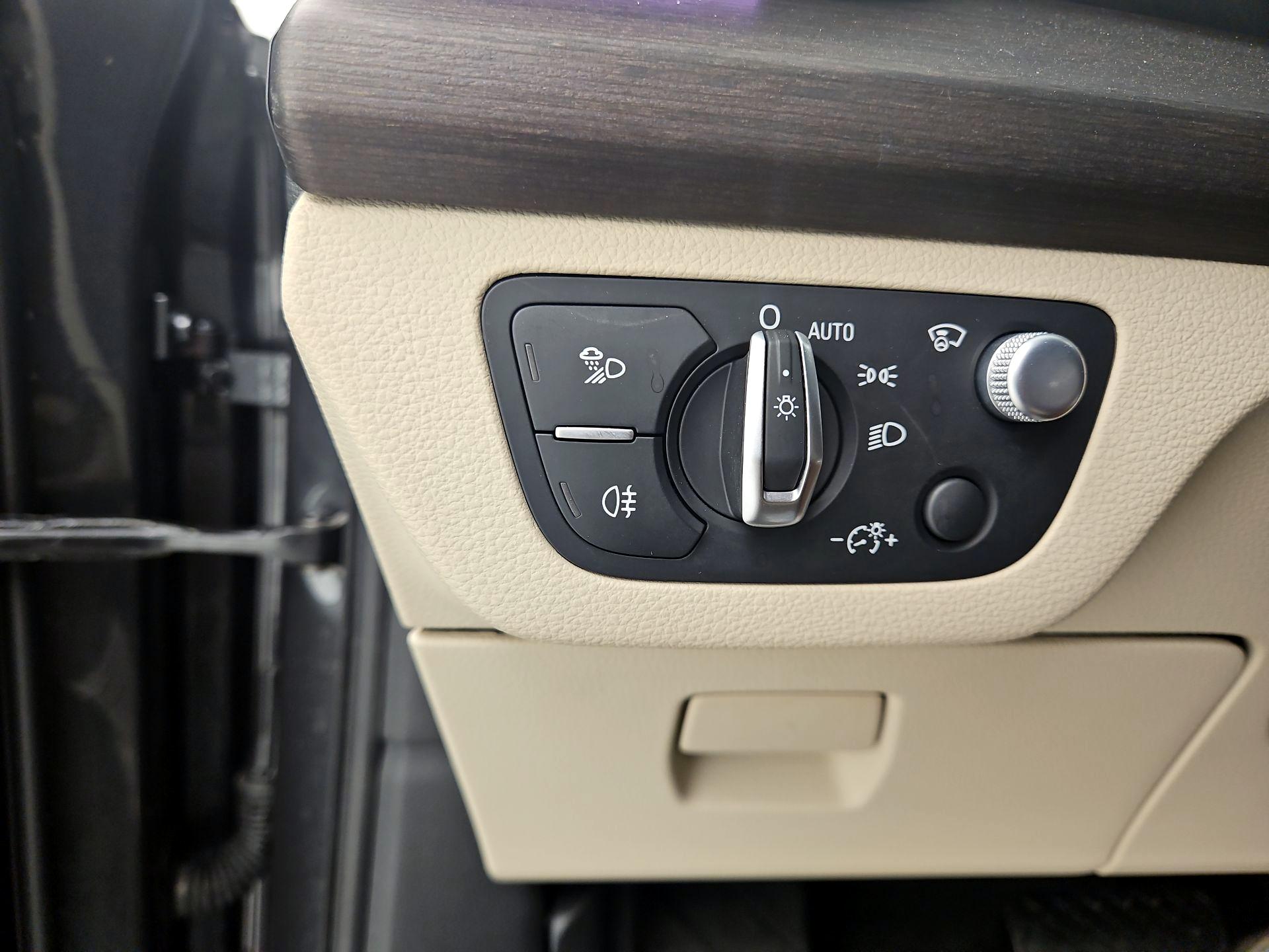 Thumbnail: 2021 Audi Q5 - 13