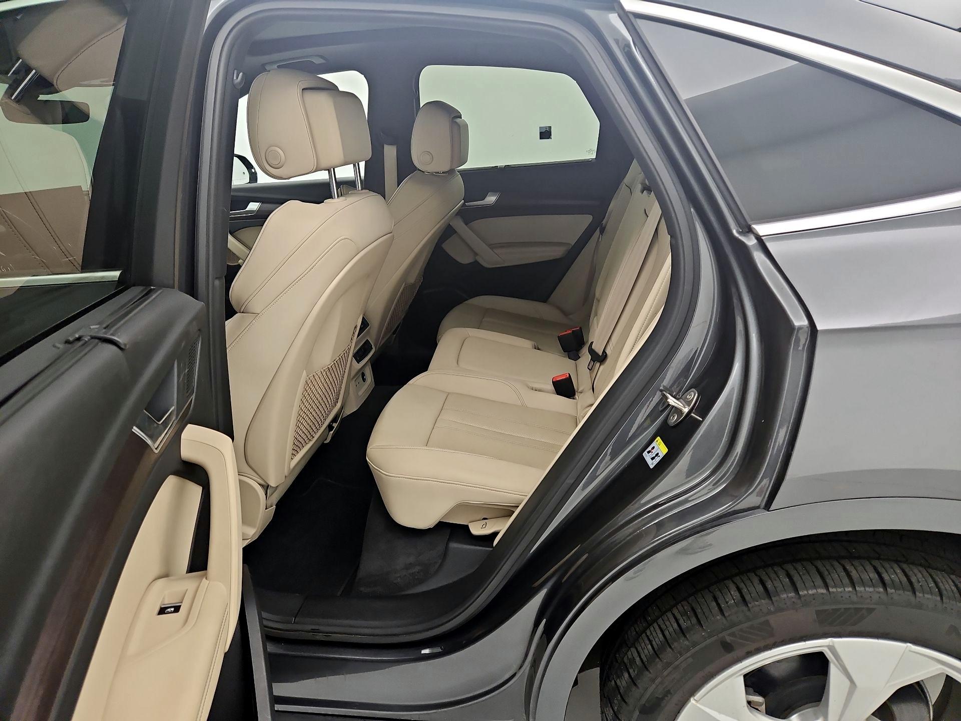 Thumbnail: 2021 Audi Q5 - 20