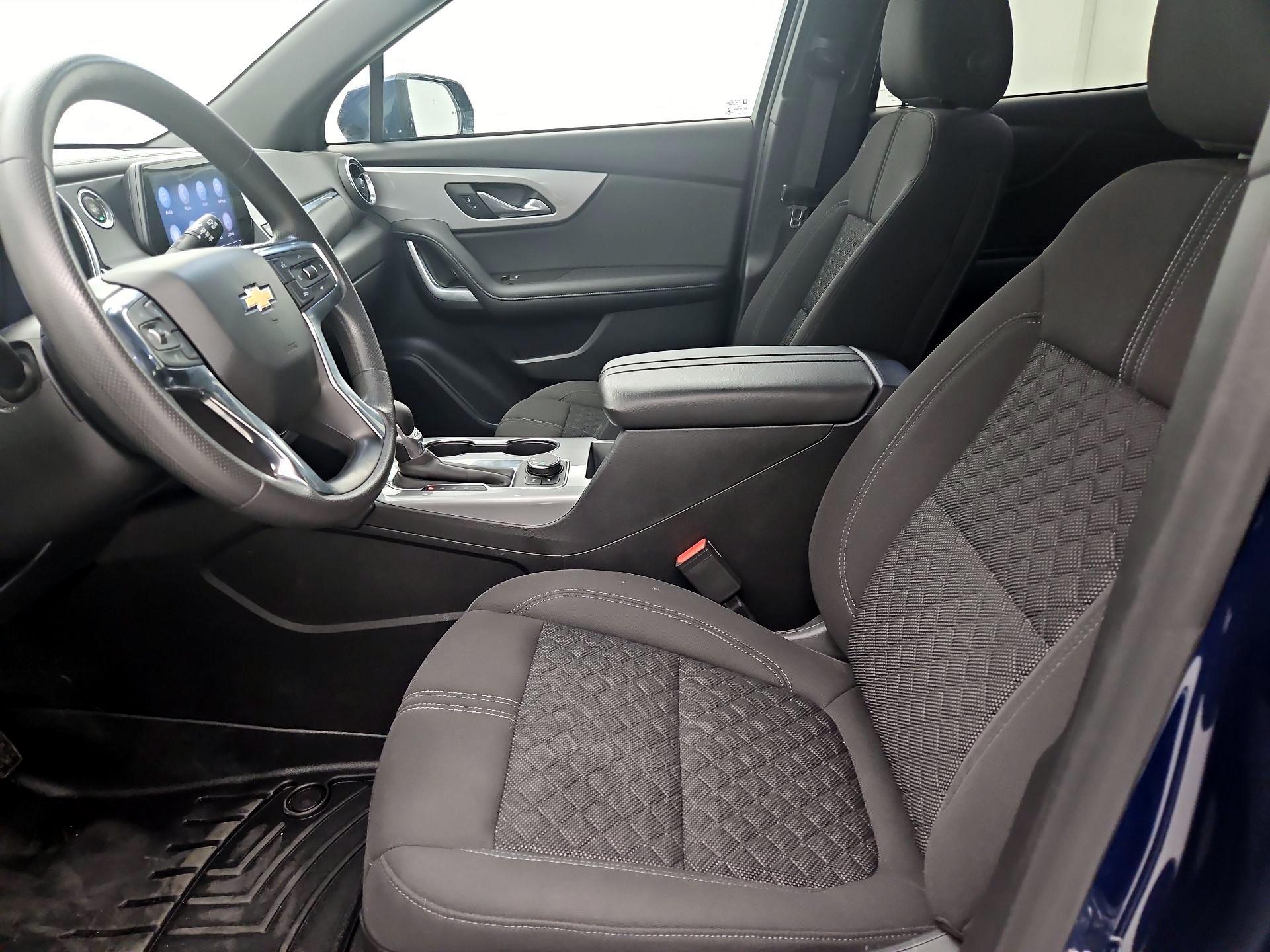 Thumbnail: 2022 Chevrolet Blazer - 11