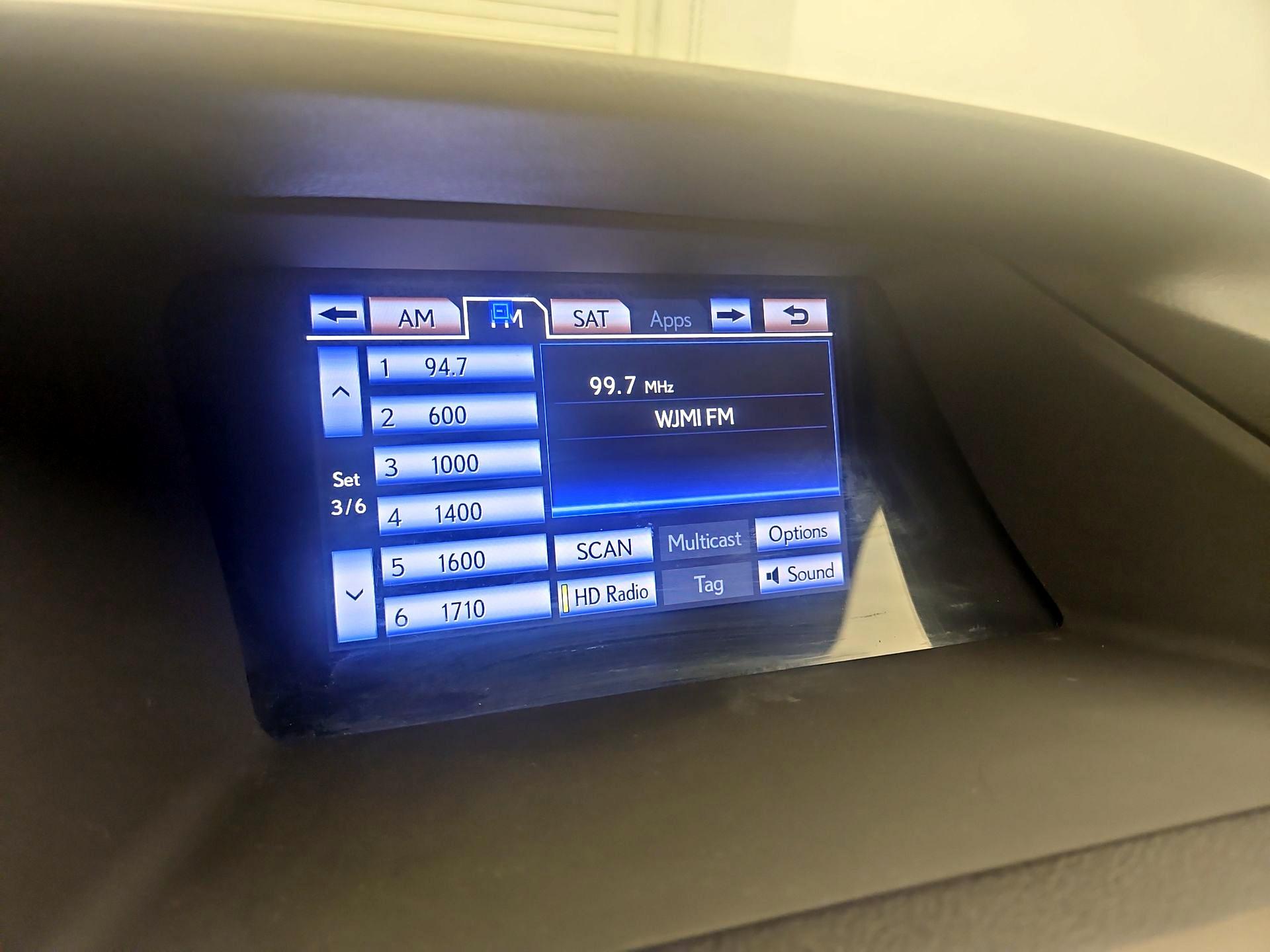 Thumbnail: 2015 Lexus RX - 16