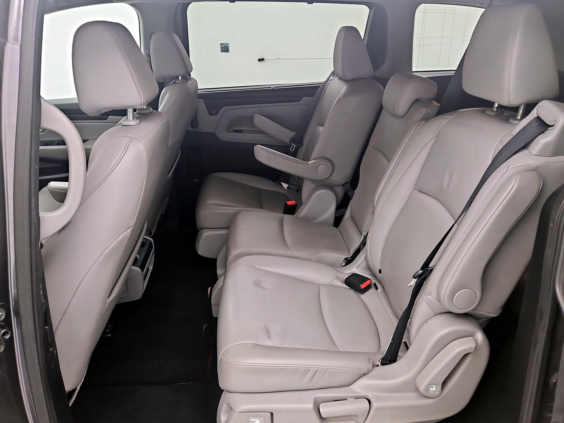 Thumbnail: 2018 Honda Odyssey - 20