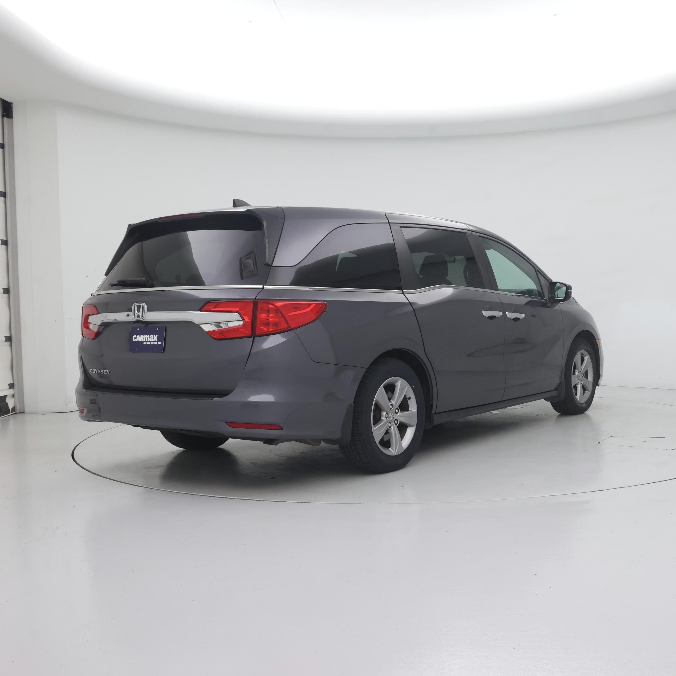 Thumbnail: 2018 Honda Odyssey - 8