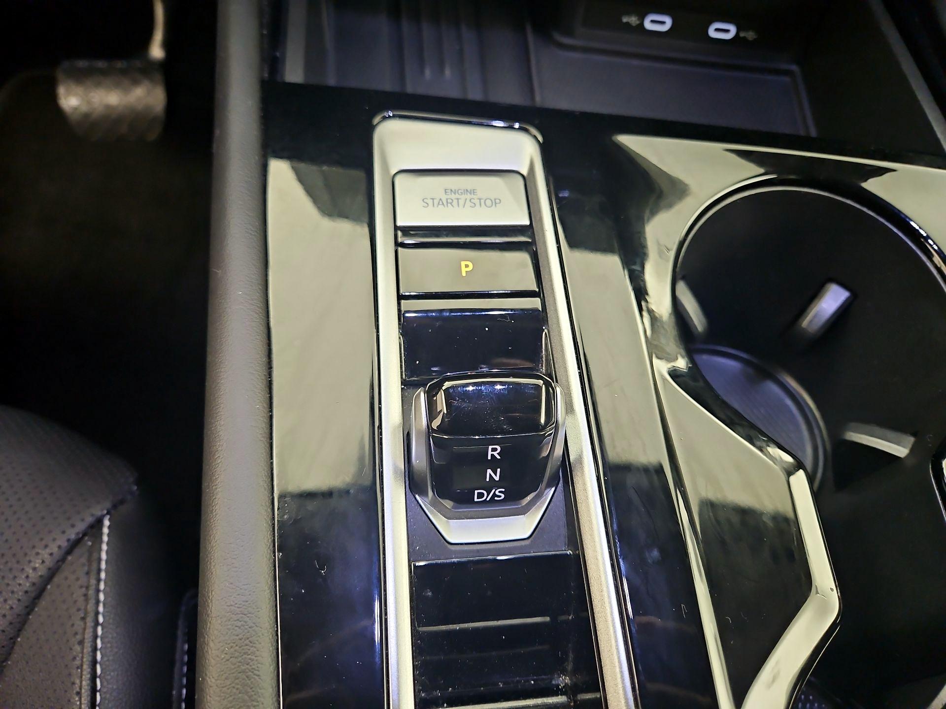 Thumbnail: 2025 Volkswagen Atlas - 18