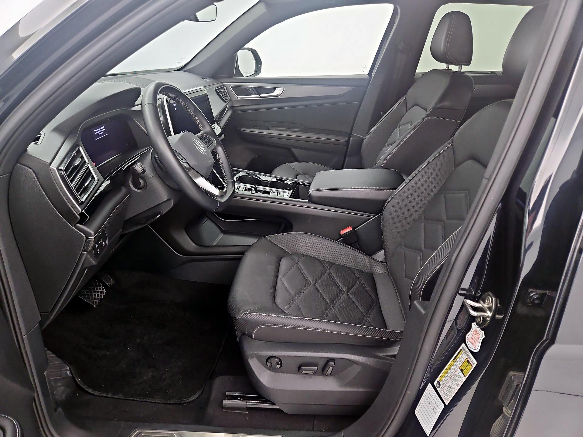 Thumbnail: 2024 Volkswagen Atlas - 11