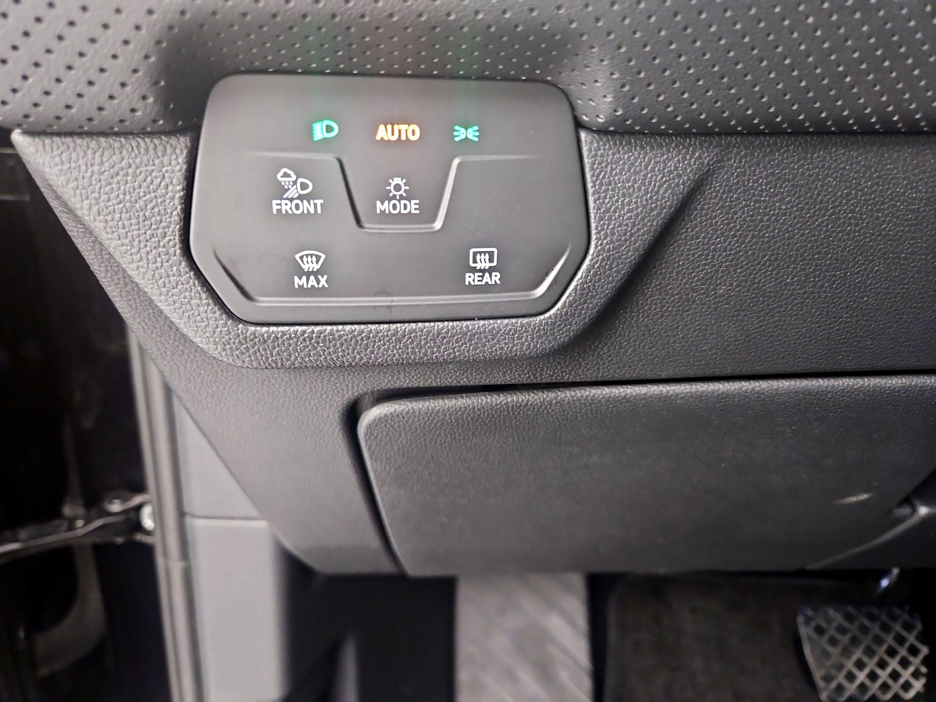 Thumbnail: 2024 Volkswagen Atlas - 13