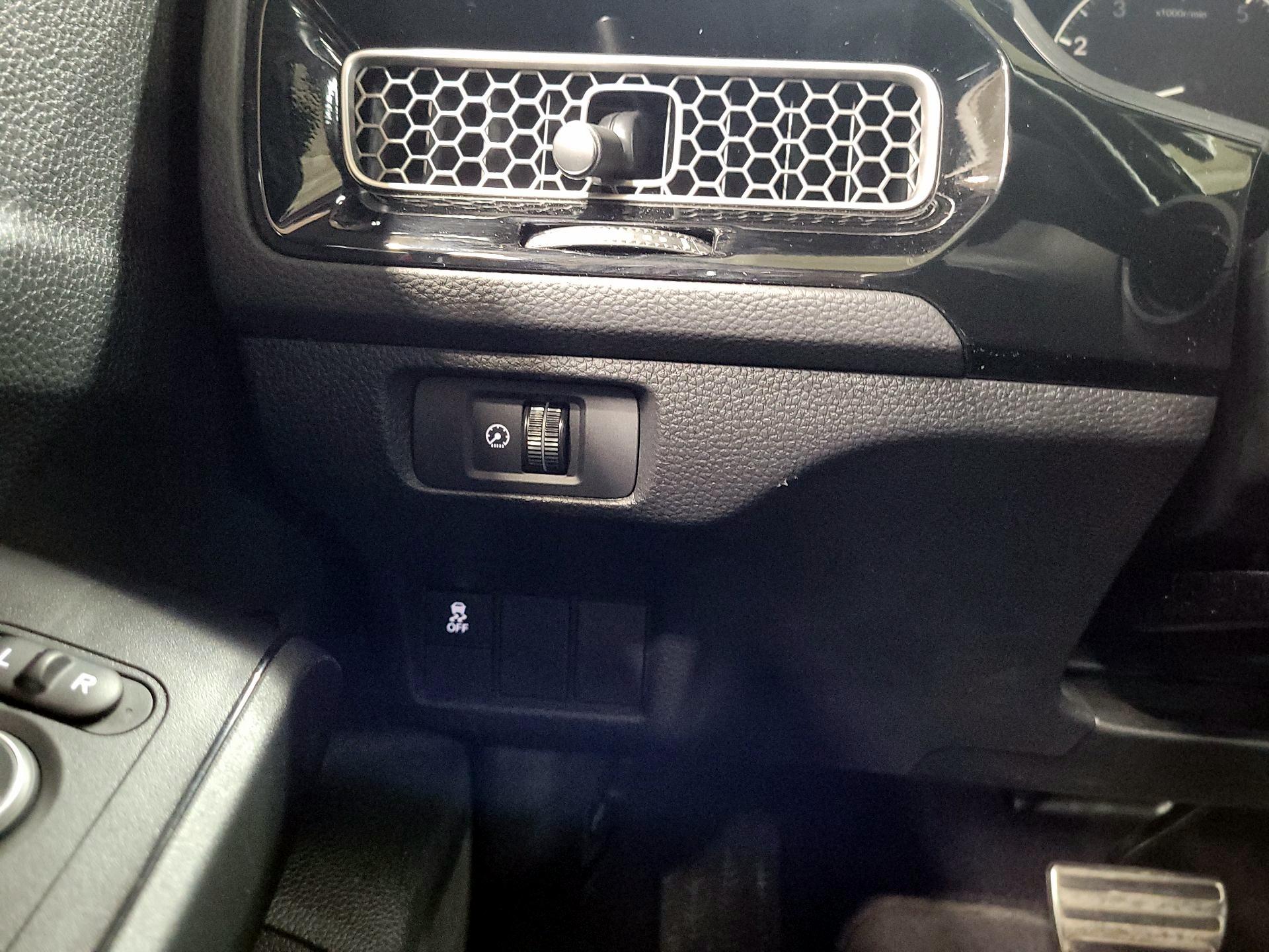 Thumbnail: 2025 Honda Civic - 13