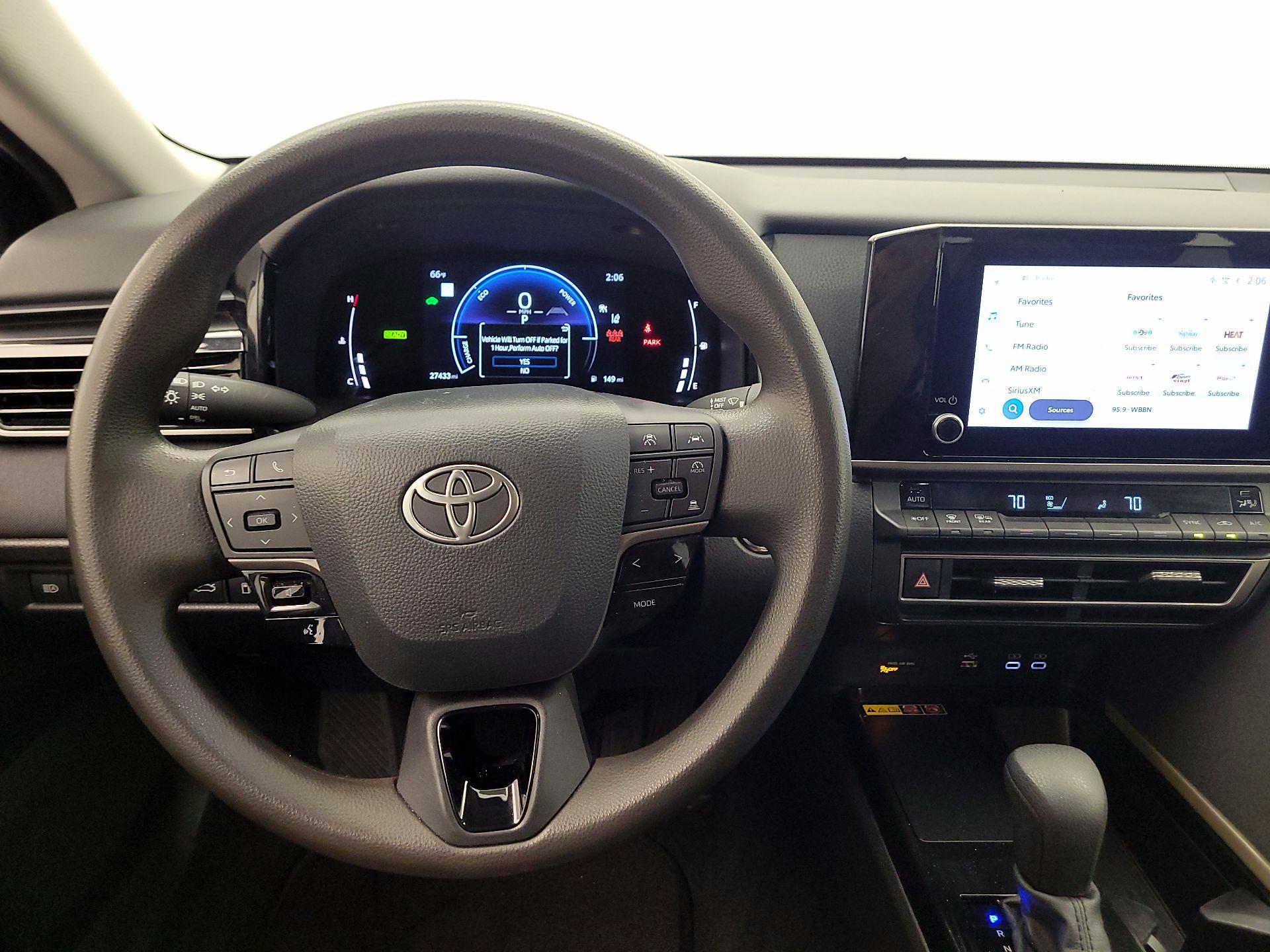 Thumbnail: 2025 Toyota Camry - 10