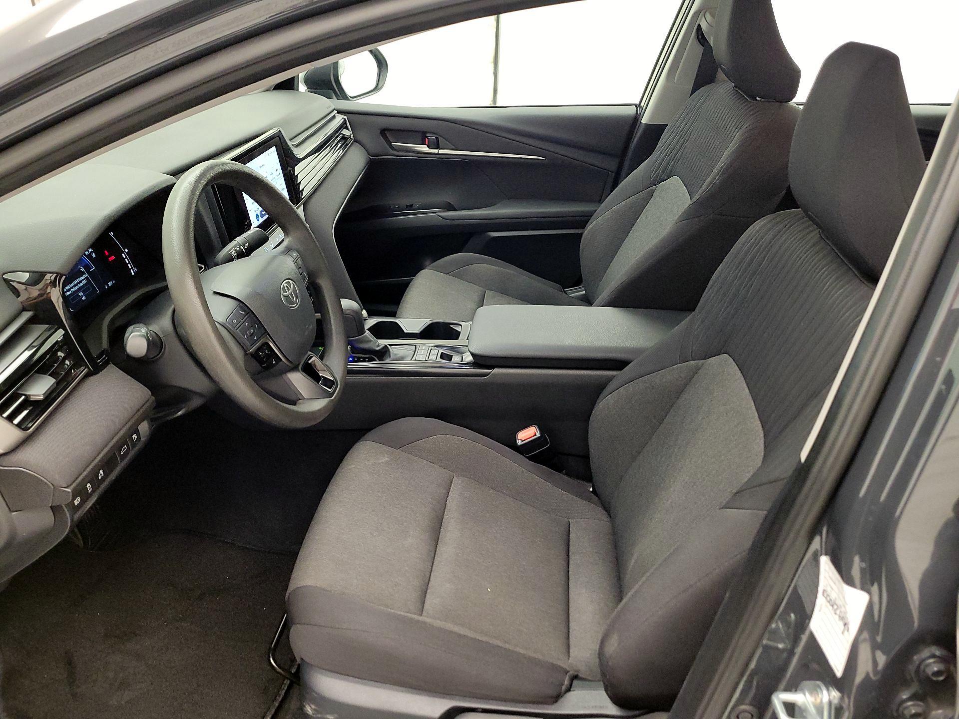 Thumbnail: 2025 Toyota Camry - 11