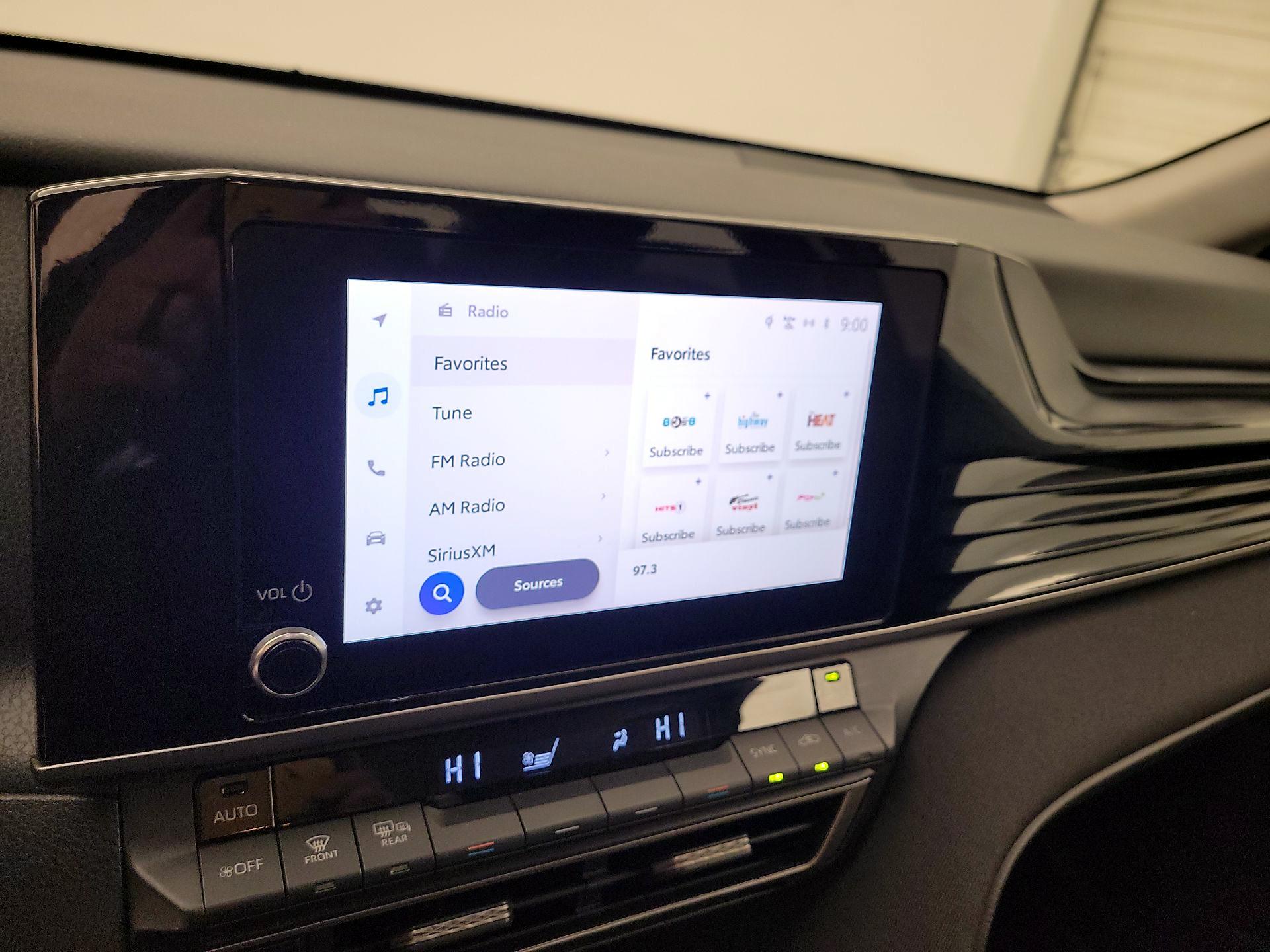 Thumbnail: 2025 Toyota Camry - 15