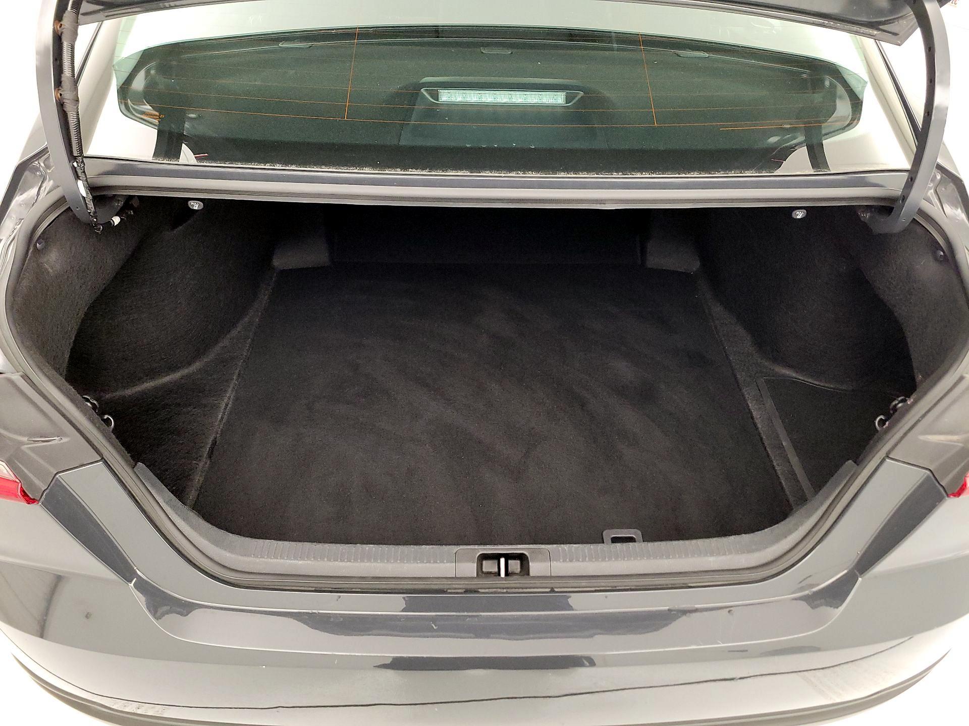 Thumbnail: 2025 Toyota Camry - 20