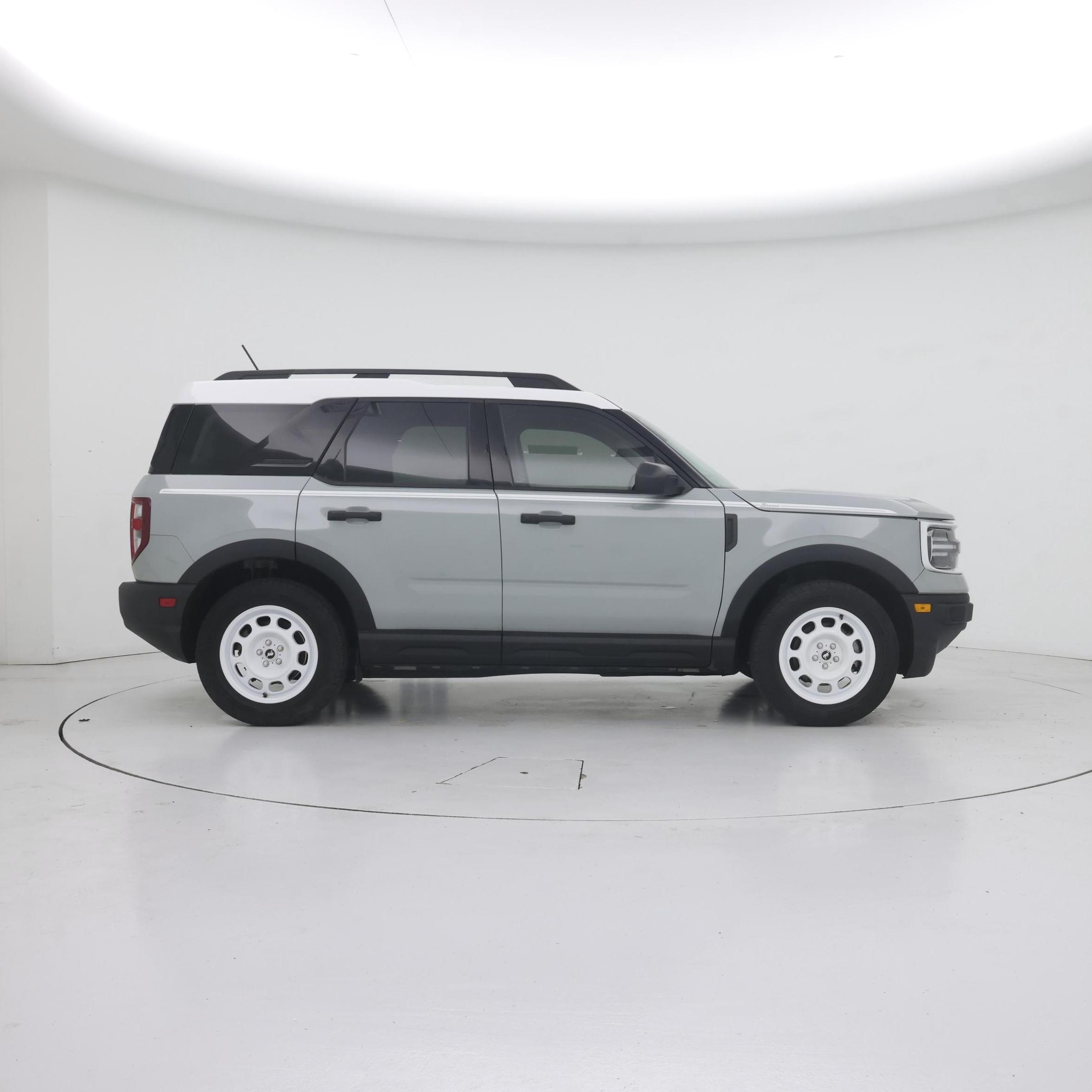 Thumbnail: 2023 Ford Bronco Sport - 7