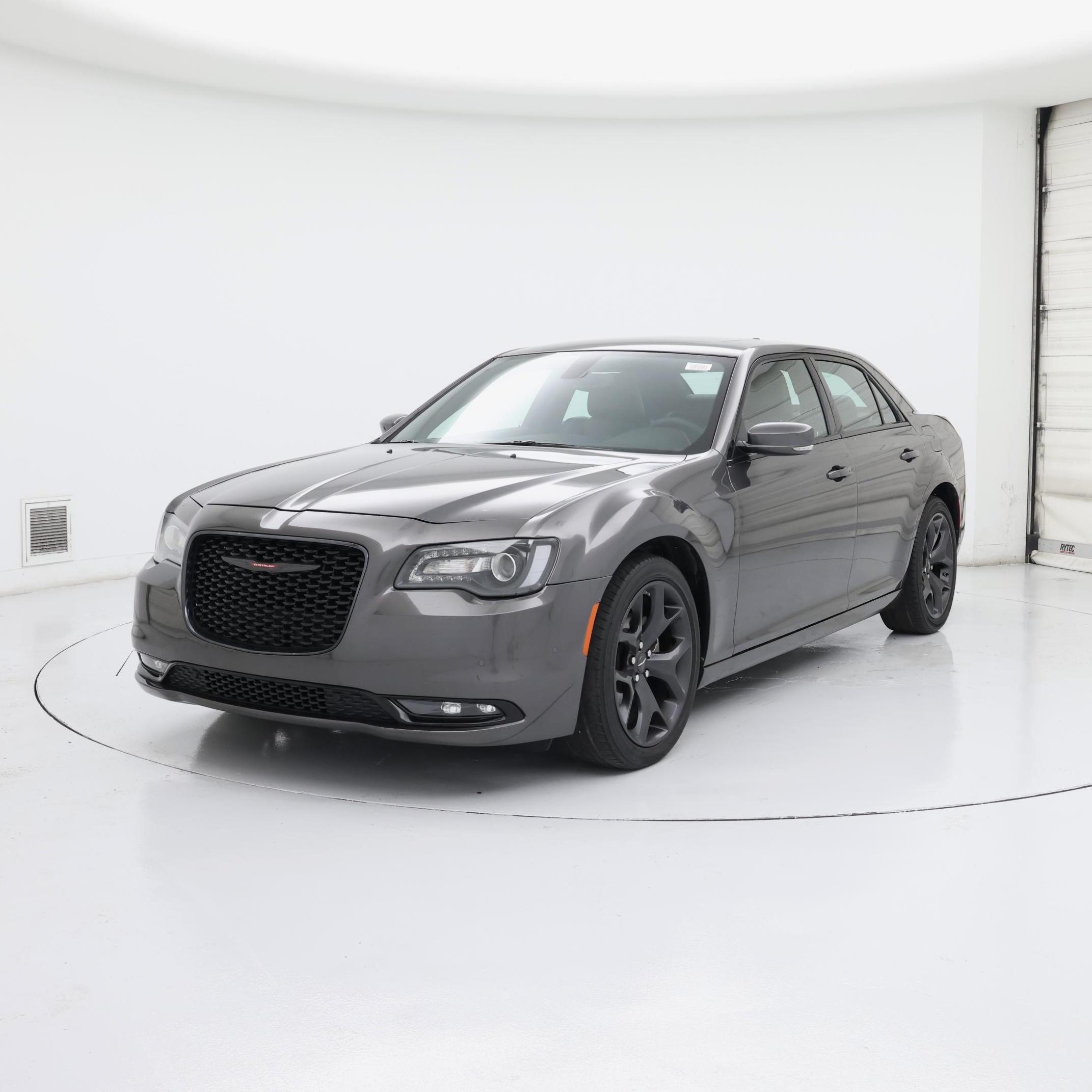 Thumbnail: 2023 Chrysler 300 - 4
