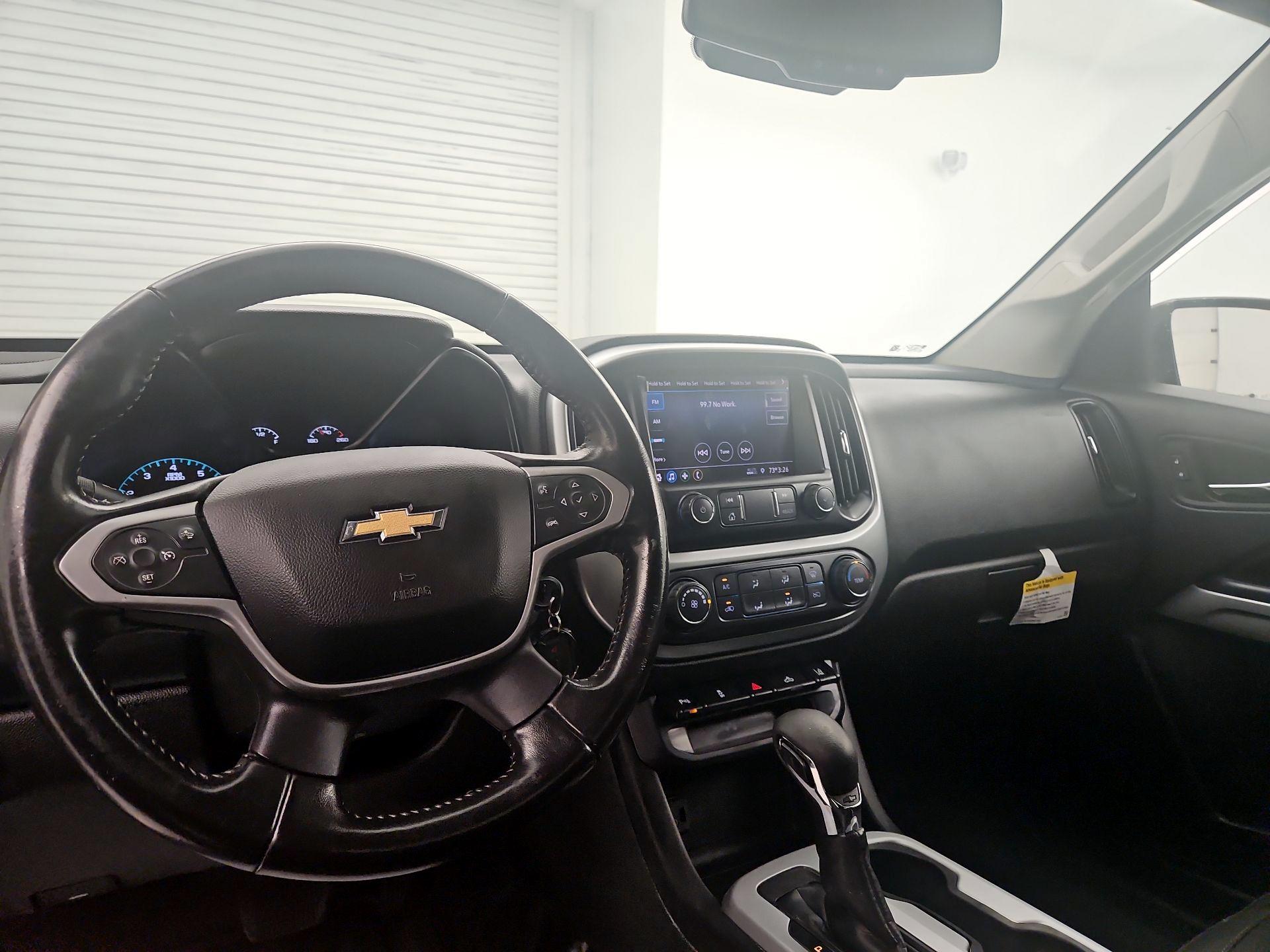 Thumbnail: 2022 Chevrolet Colorado - 9