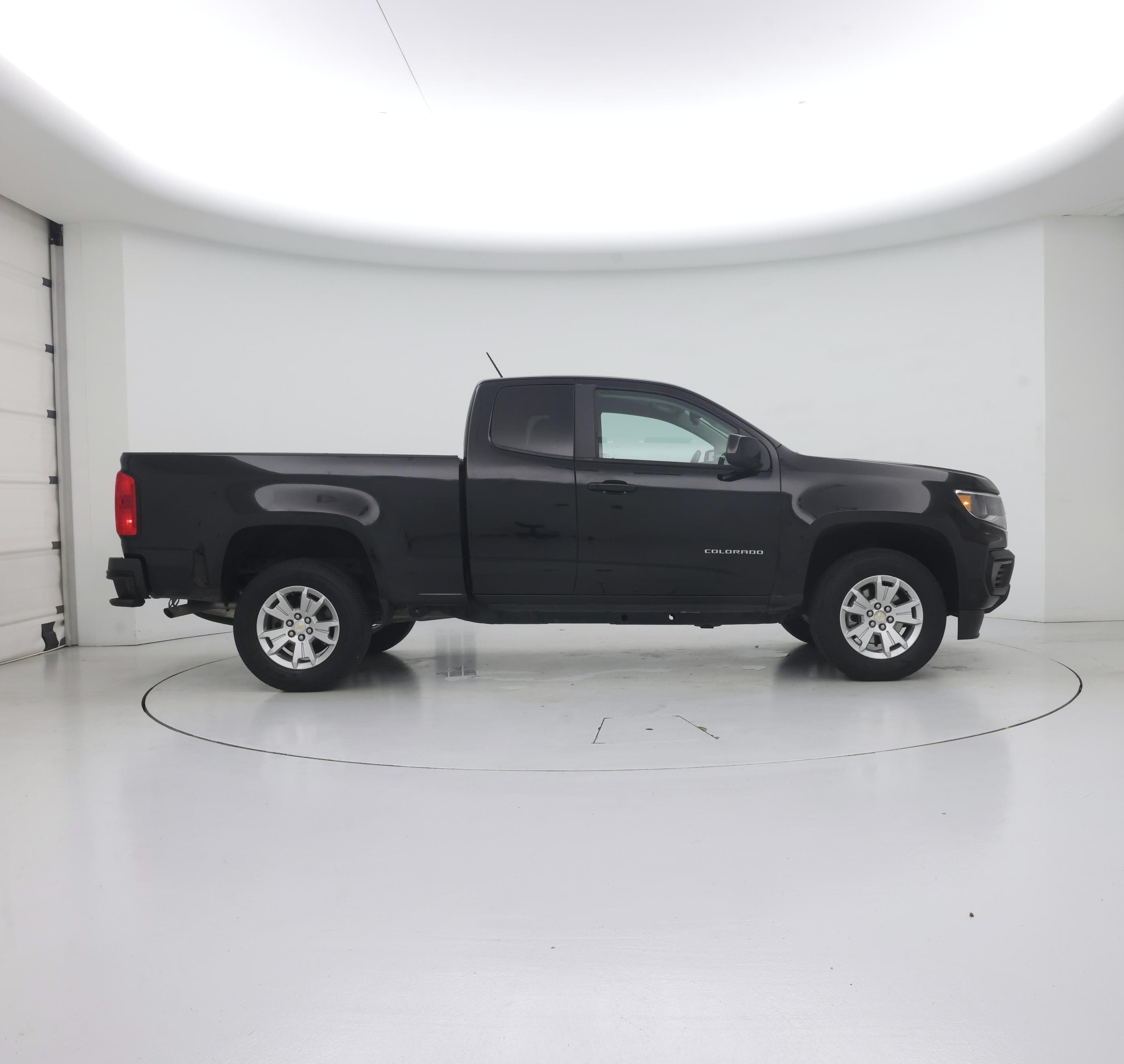 Thumbnail: 2022 Chevrolet Colorado - 7