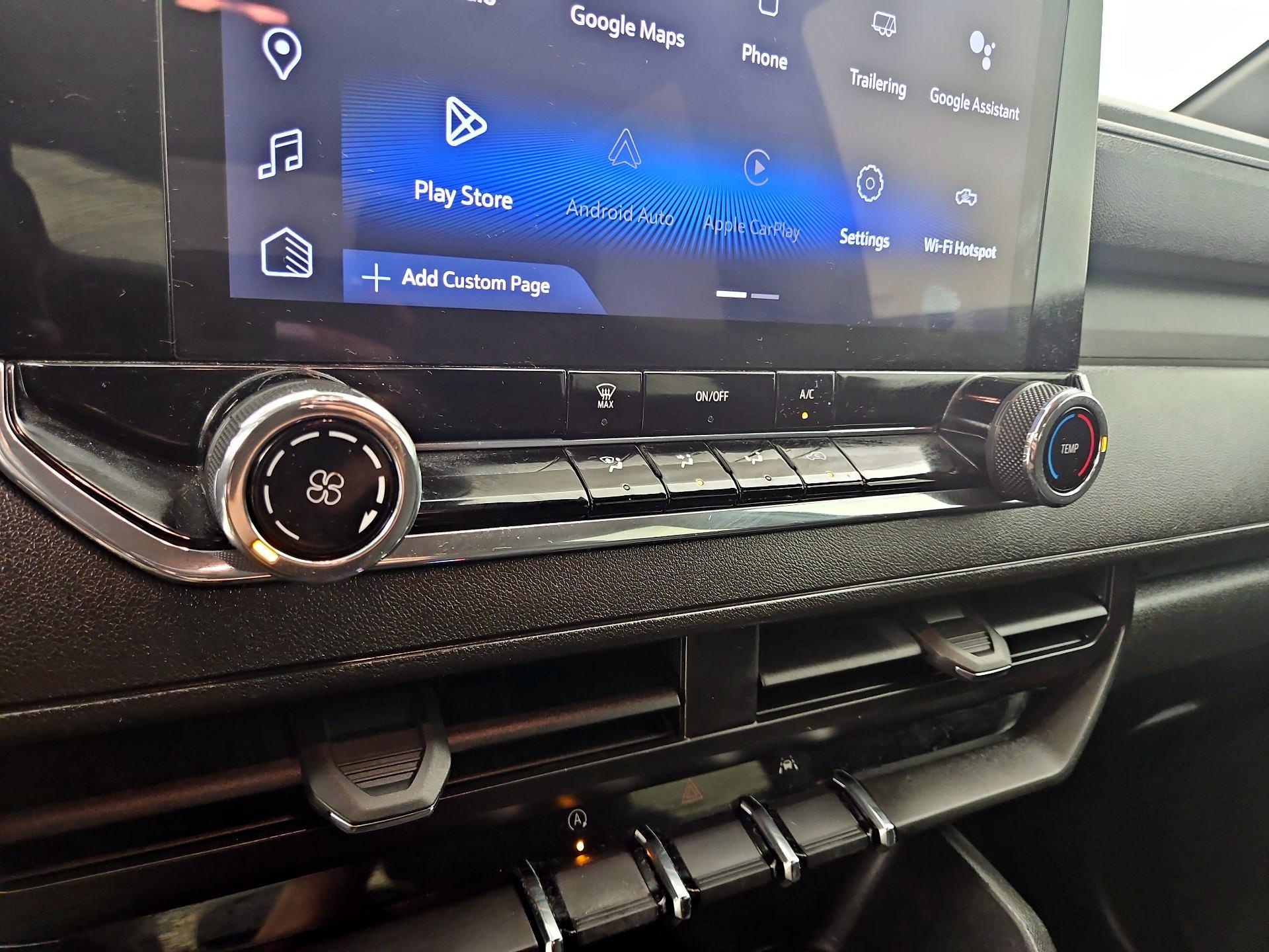 Thumbnail: 2023 Chevrolet Colorado - 16