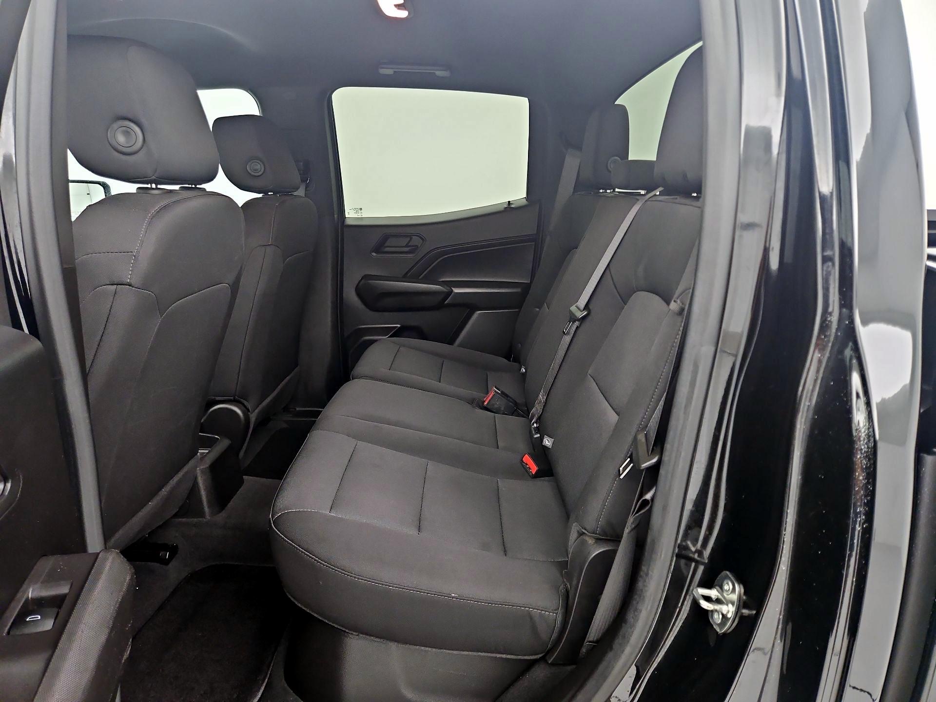 Thumbnail: 2023 Chevrolet Colorado - 19