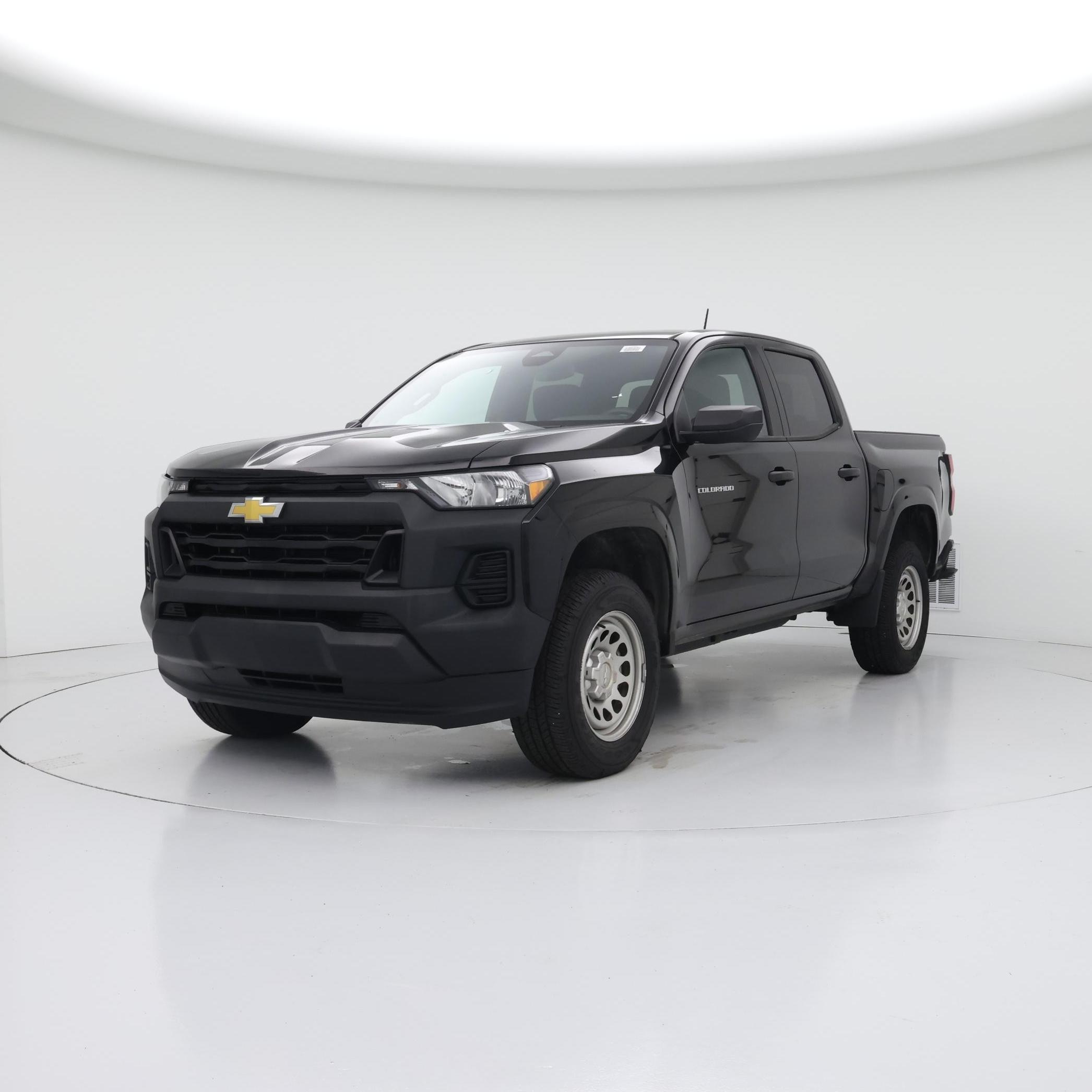 Thumbnail: 2023 Chevrolet Colorado - 4