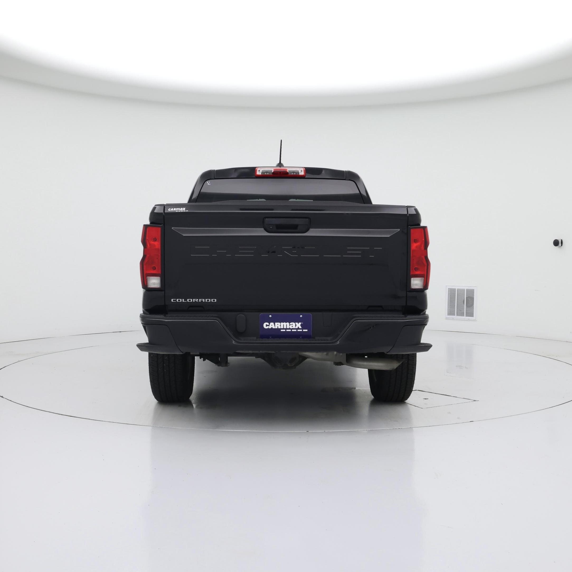 Thumbnail: 2023 Chevrolet Colorado - 6