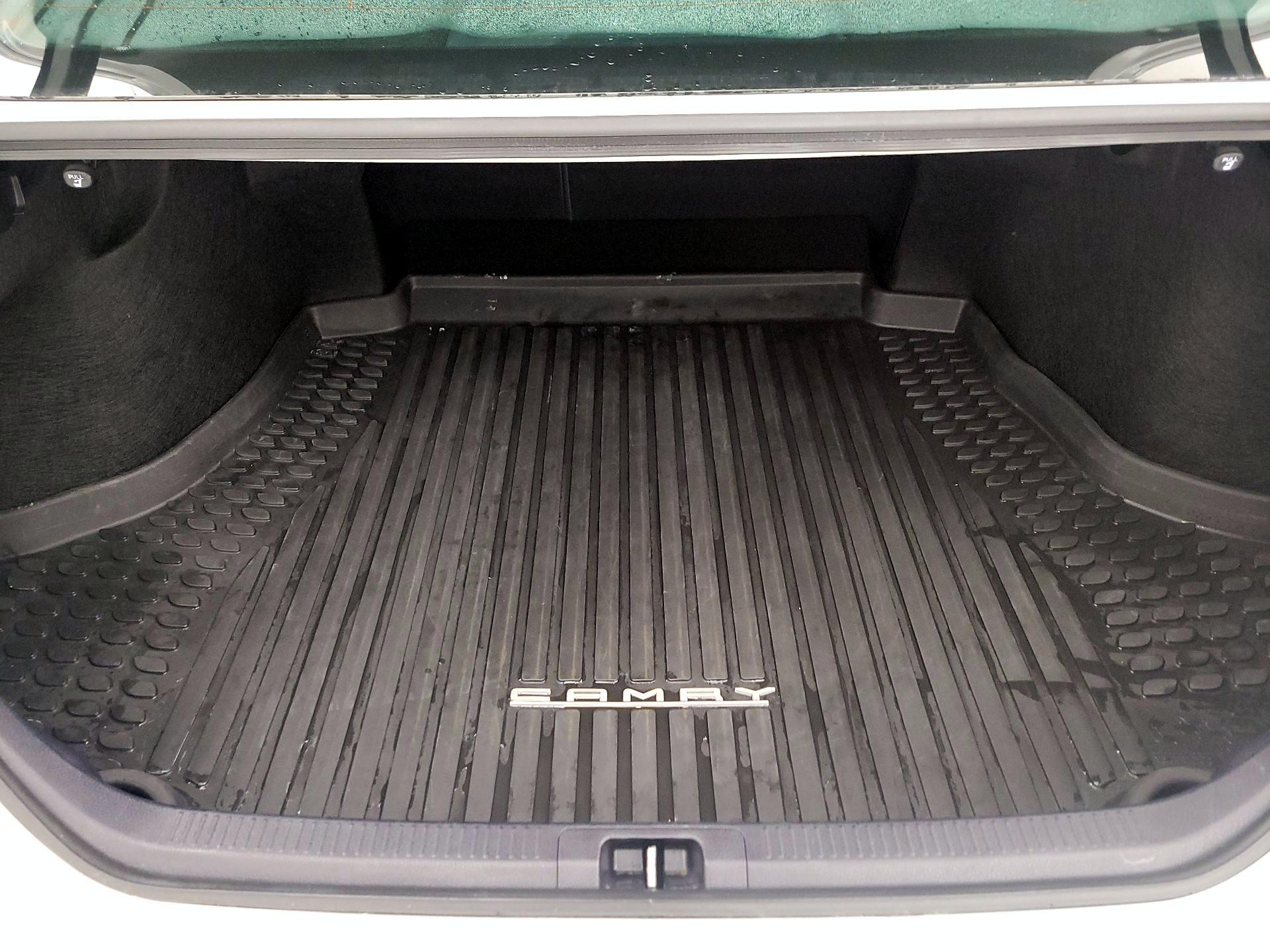 Thumbnail: 2024 Toyota Camry - 20