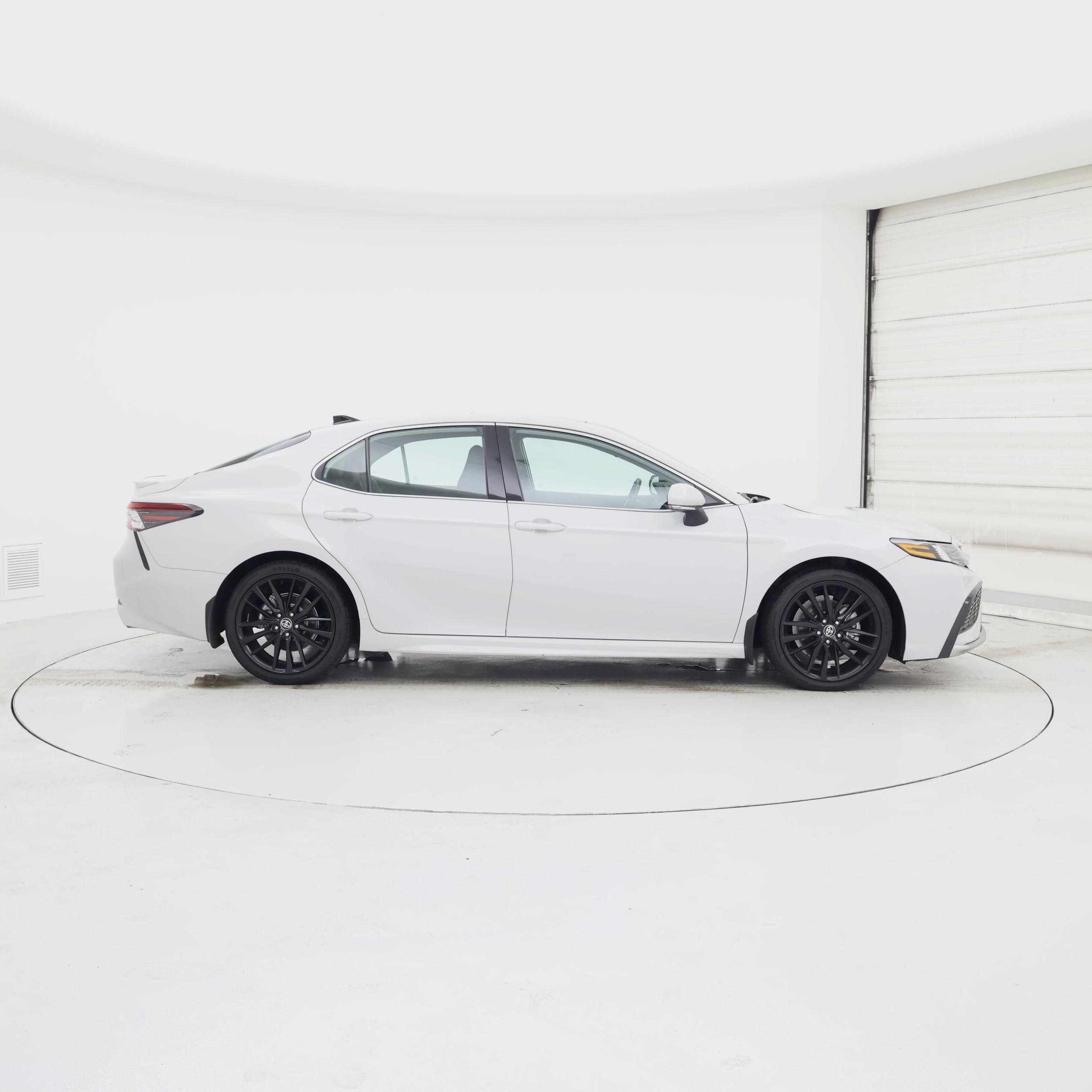 Thumbnail: 2024 Toyota Camry - 7