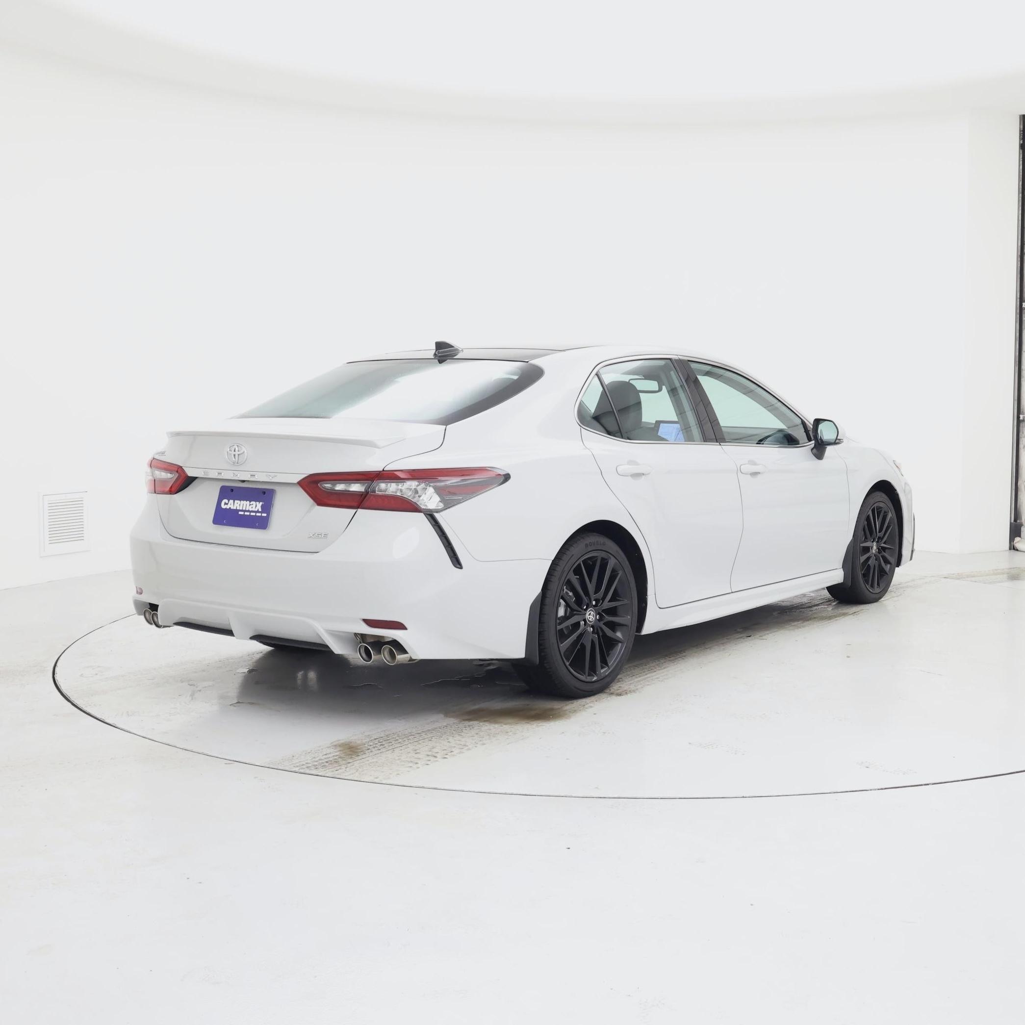 Thumbnail: 2024 Toyota Camry - 8